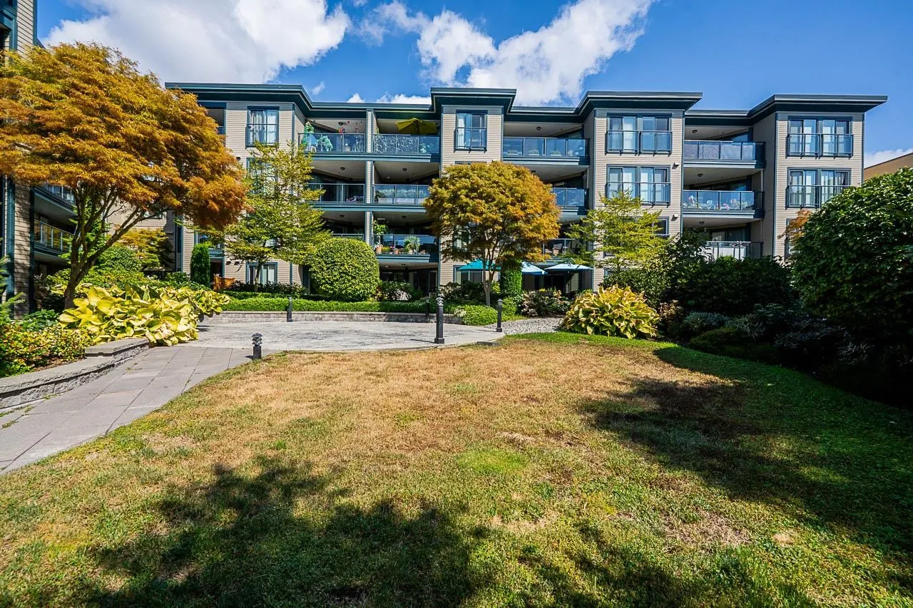 15210 Pacific Avenue #307
