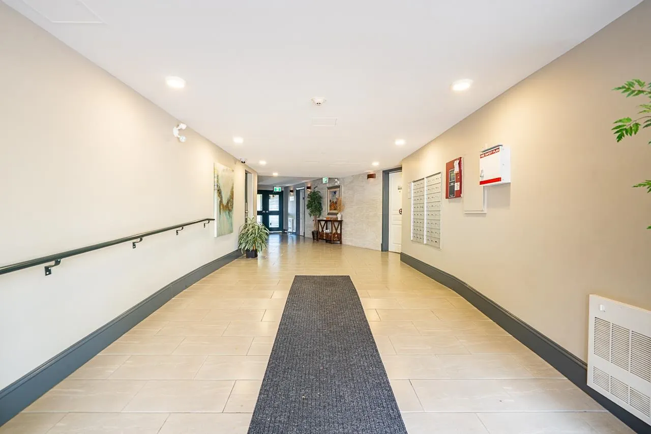 15210 Pacific Avenue #307