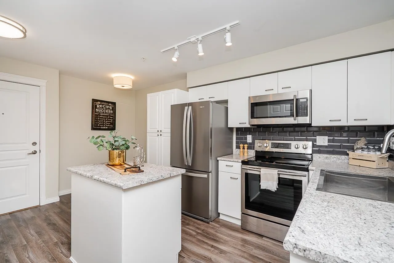 15210 Pacific Avenue #307