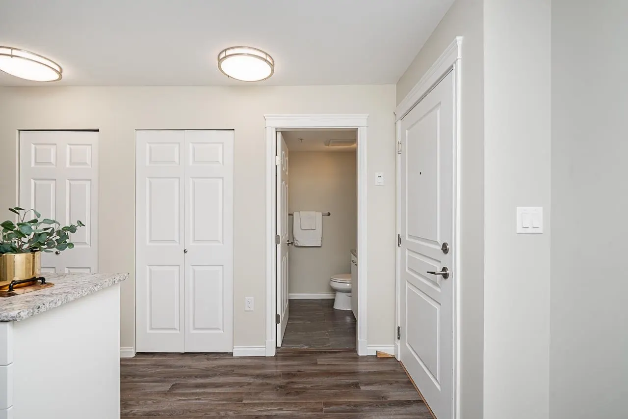 15210 Pacific Avenue #307