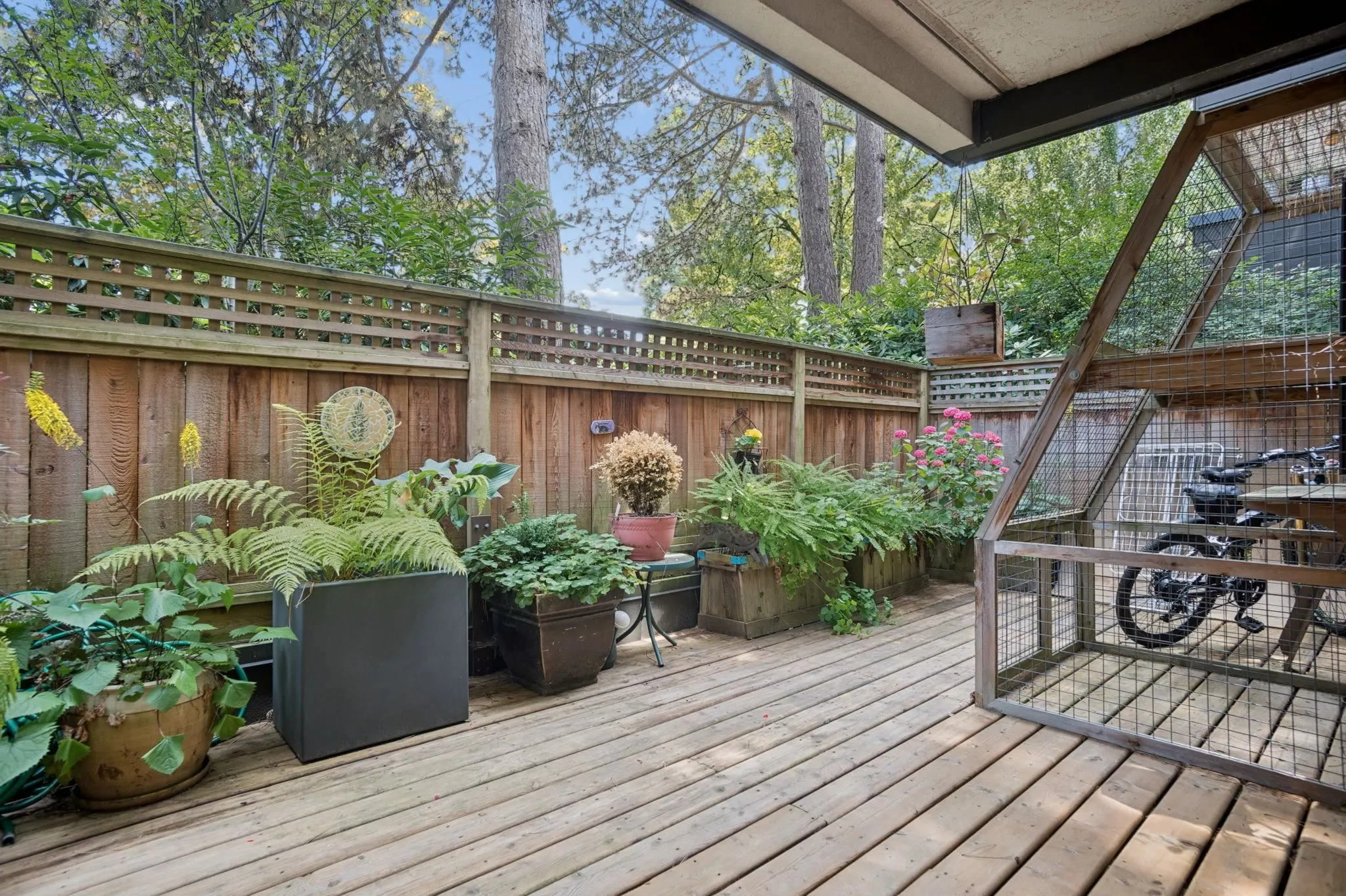 2255 W 8th Avenue #102