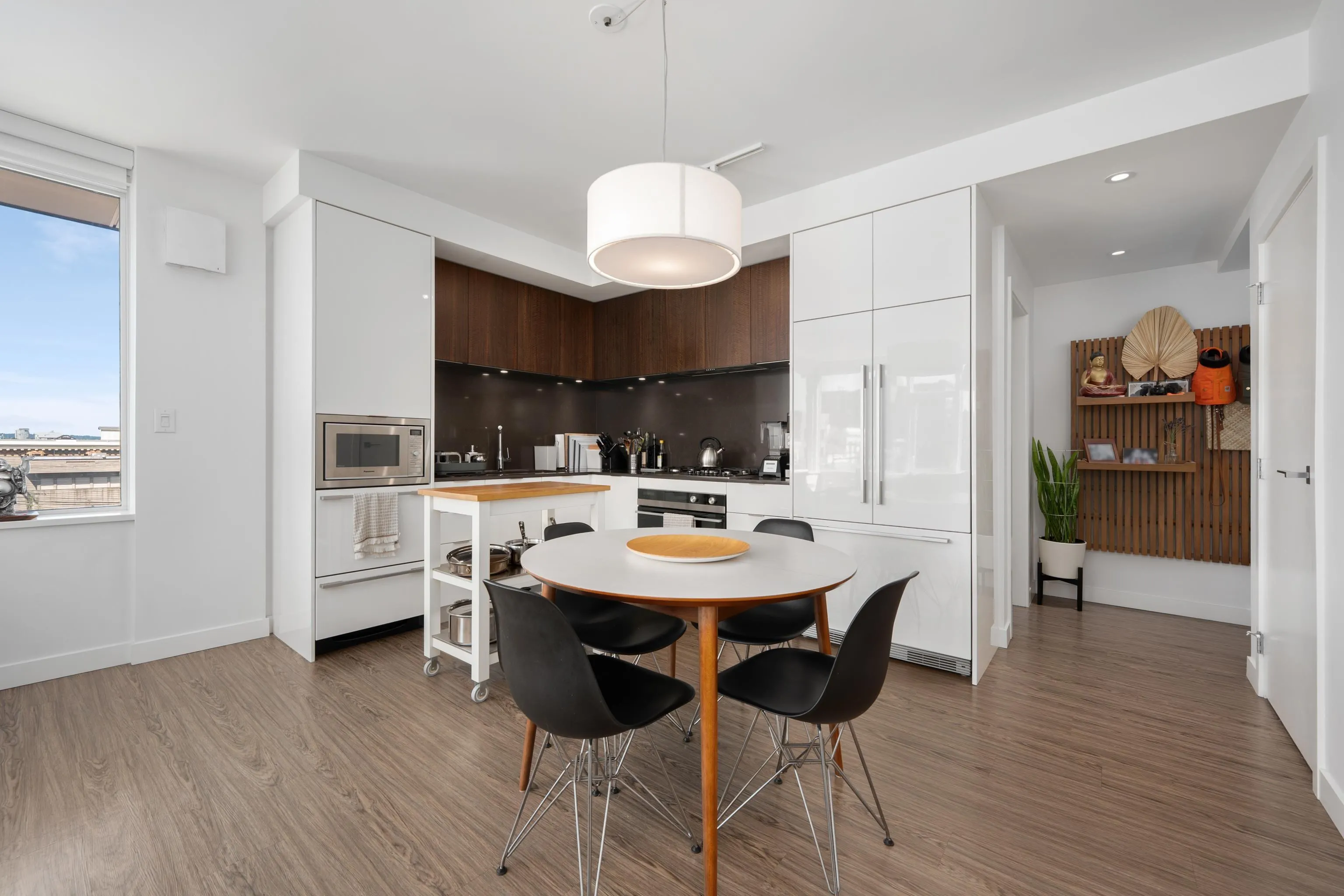 209 E 7th Avenue #414