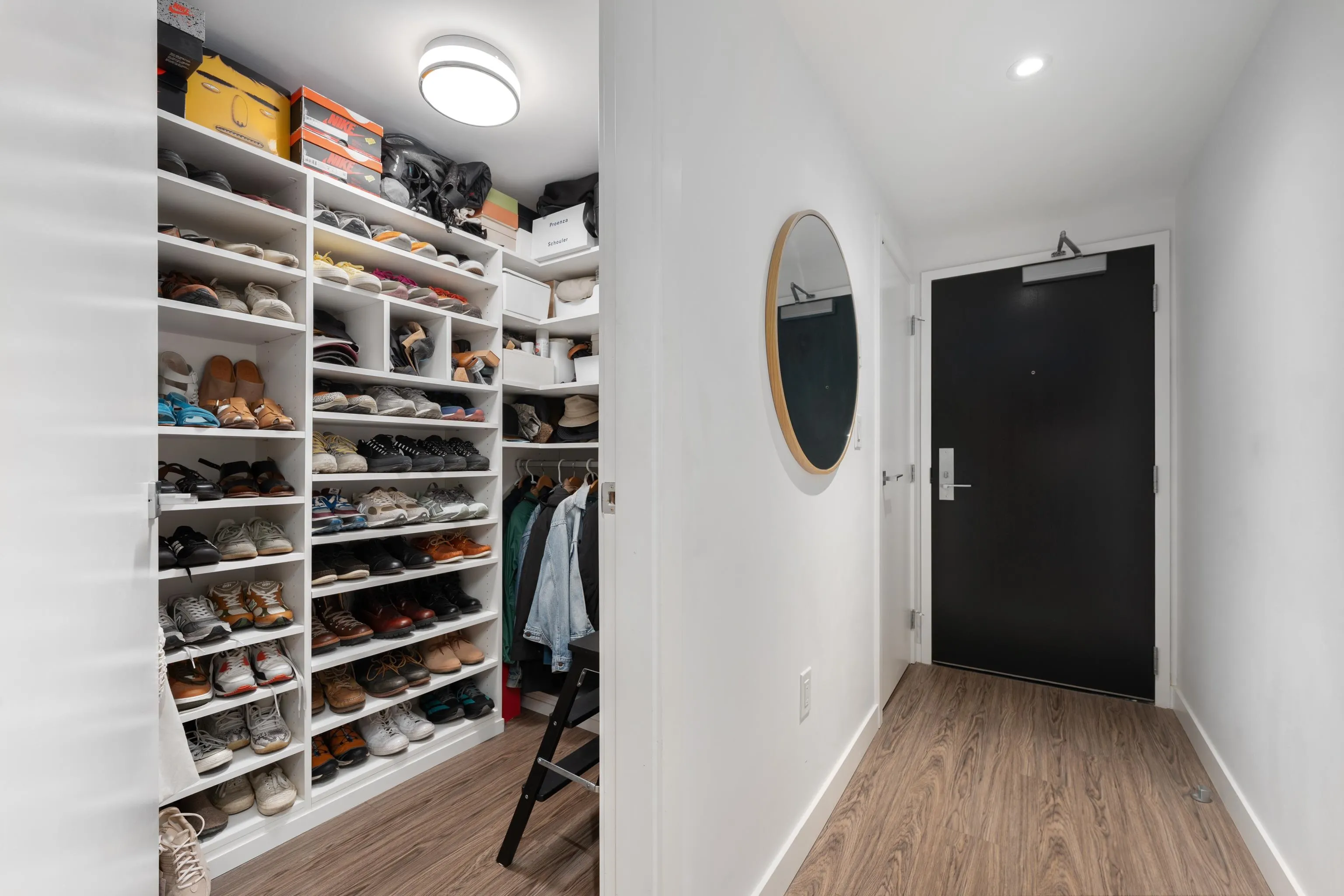 209 E 7th Avenue #414