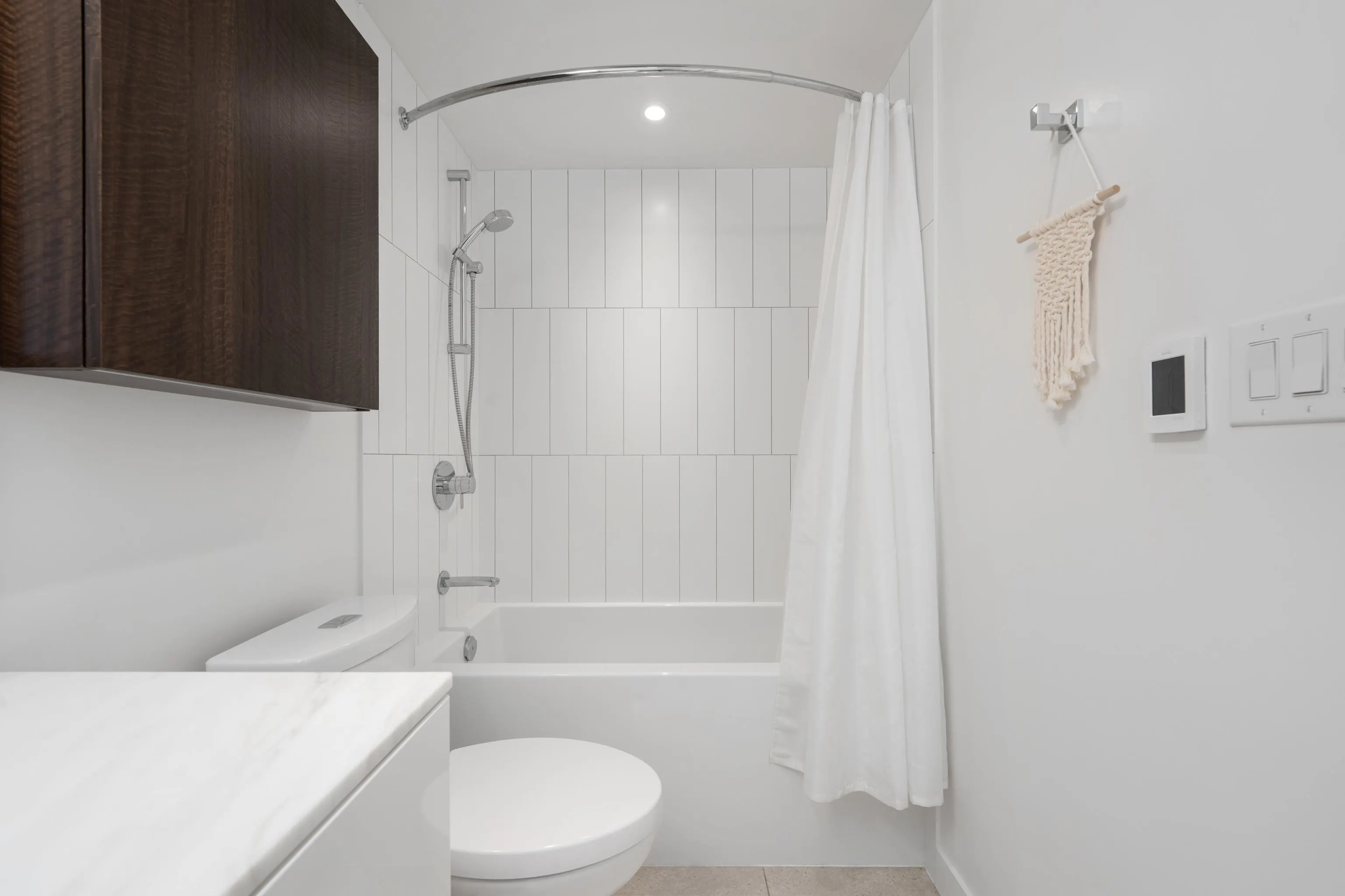 209 E 7th Avenue #414