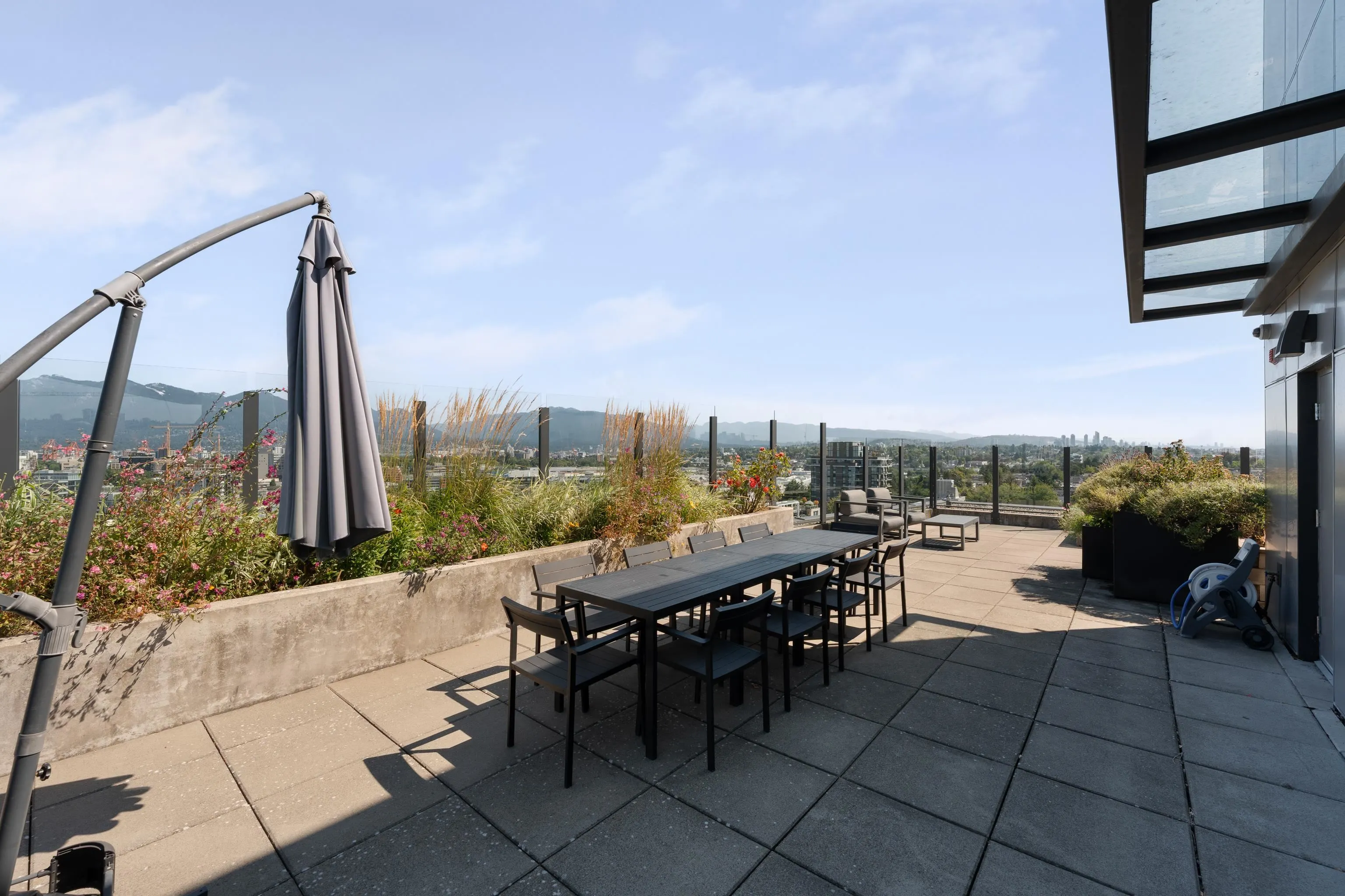 209 E 7th Avenue #414