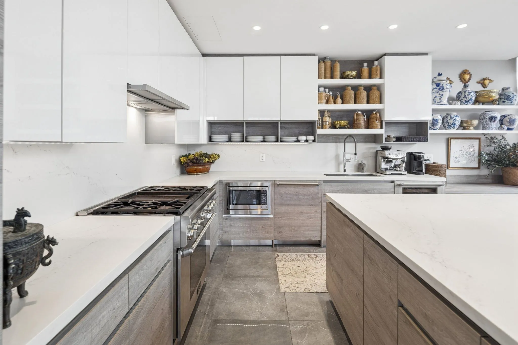 1788 Ontario Street #1202