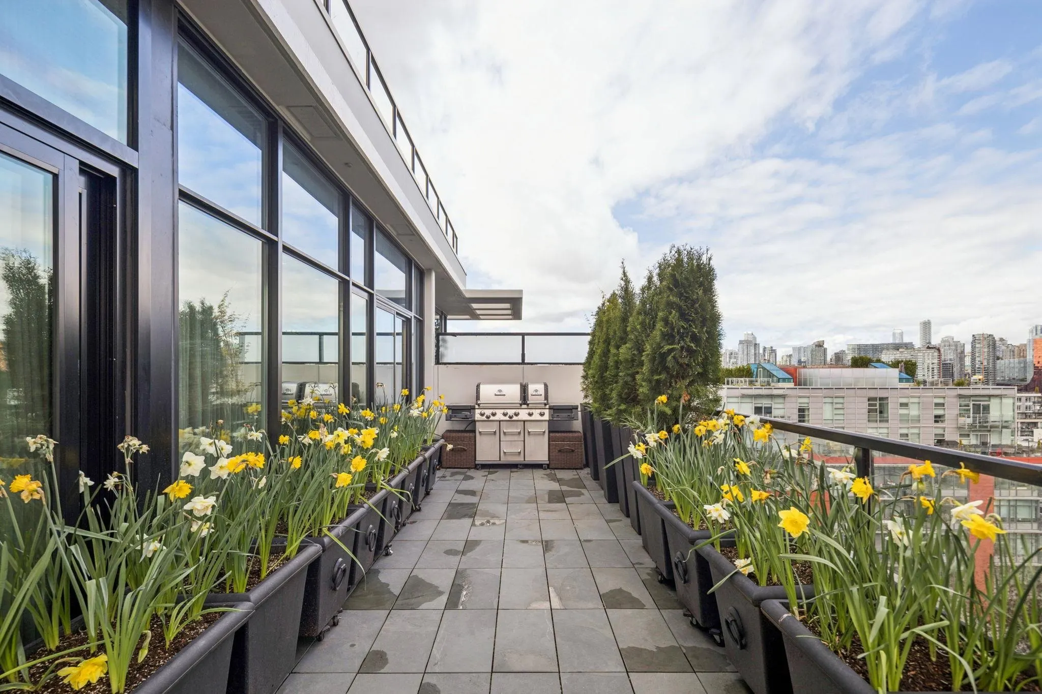 1788 Ontario Street #1202