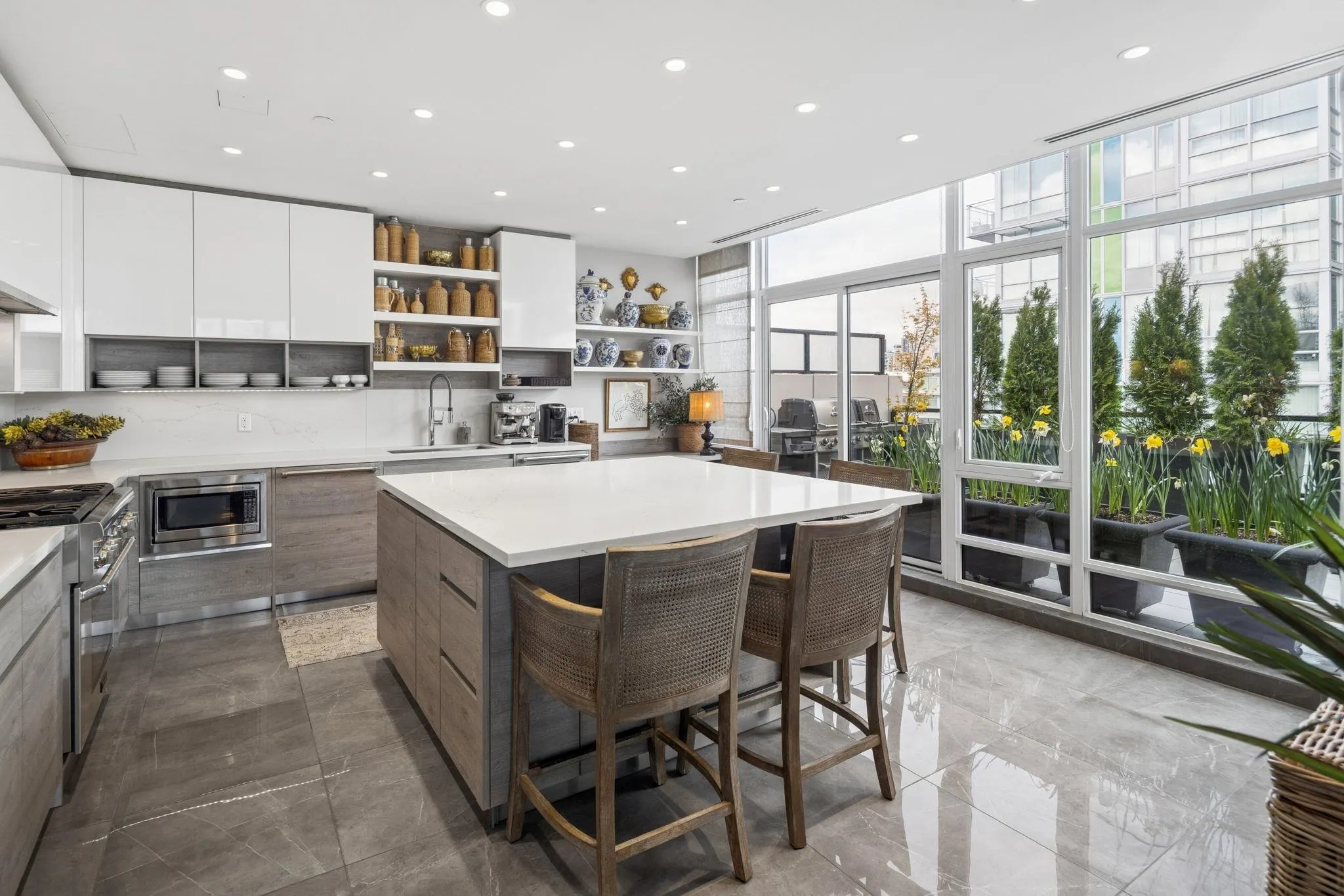 1788 Ontario Street #1202