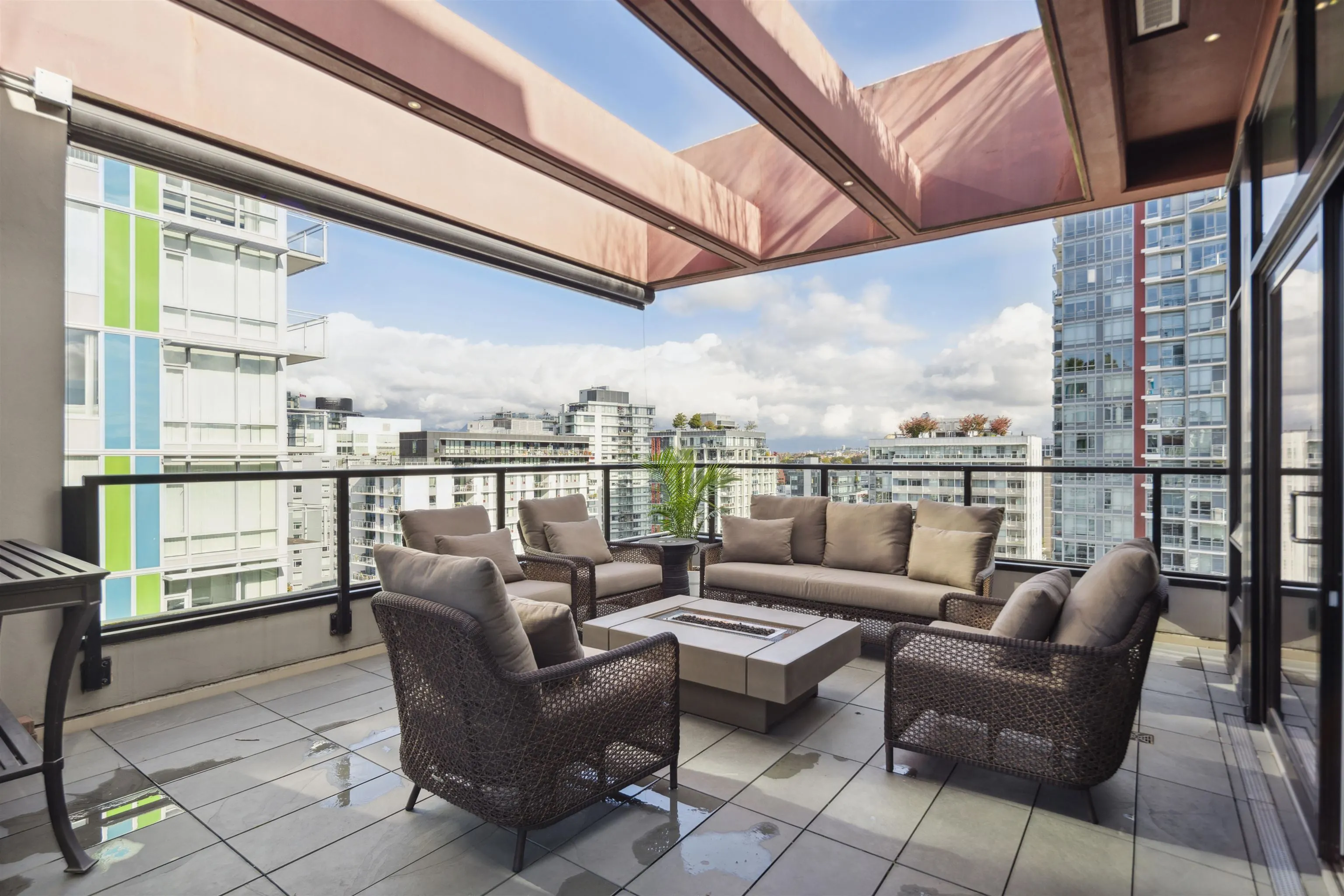 1788 Ontario Street #1202