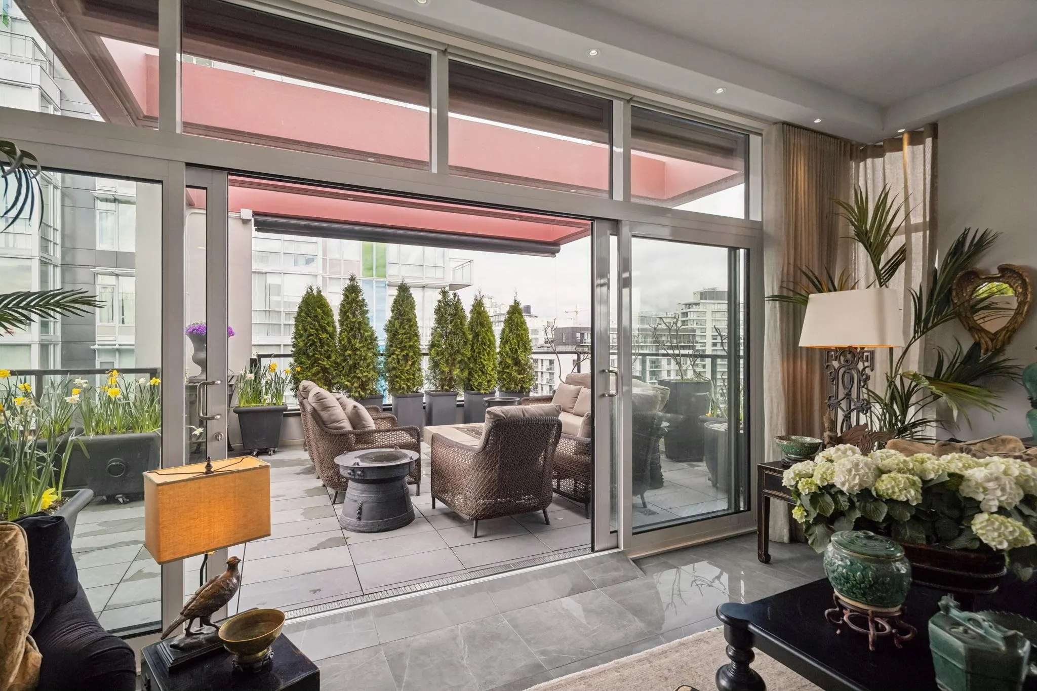 1788 Ontario Street #1202