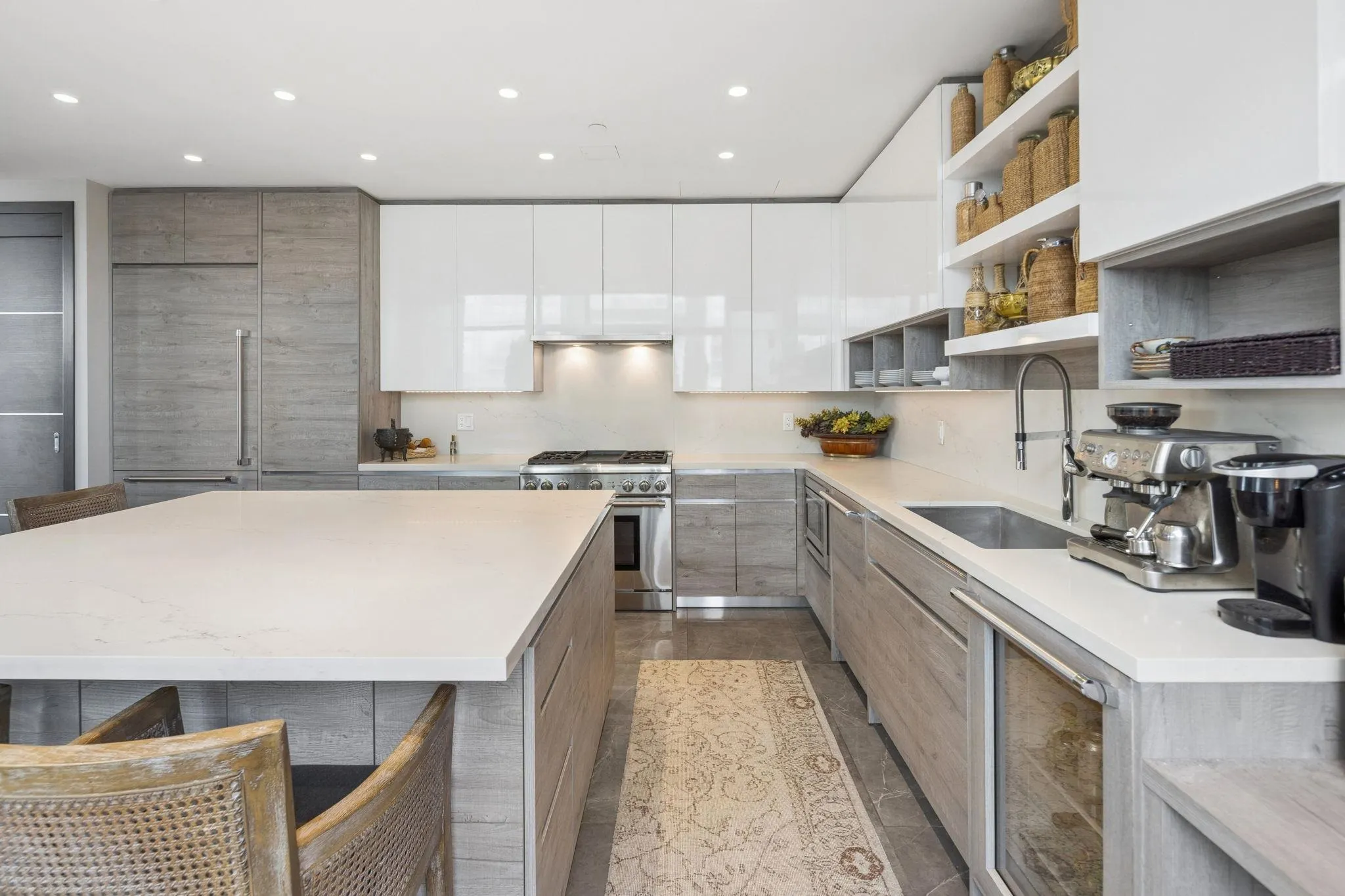 1788 Ontario Street #1202