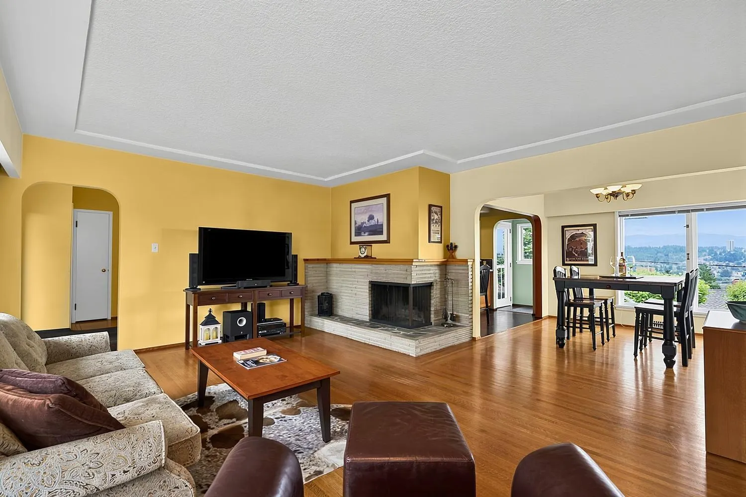 837 Burnaby Street