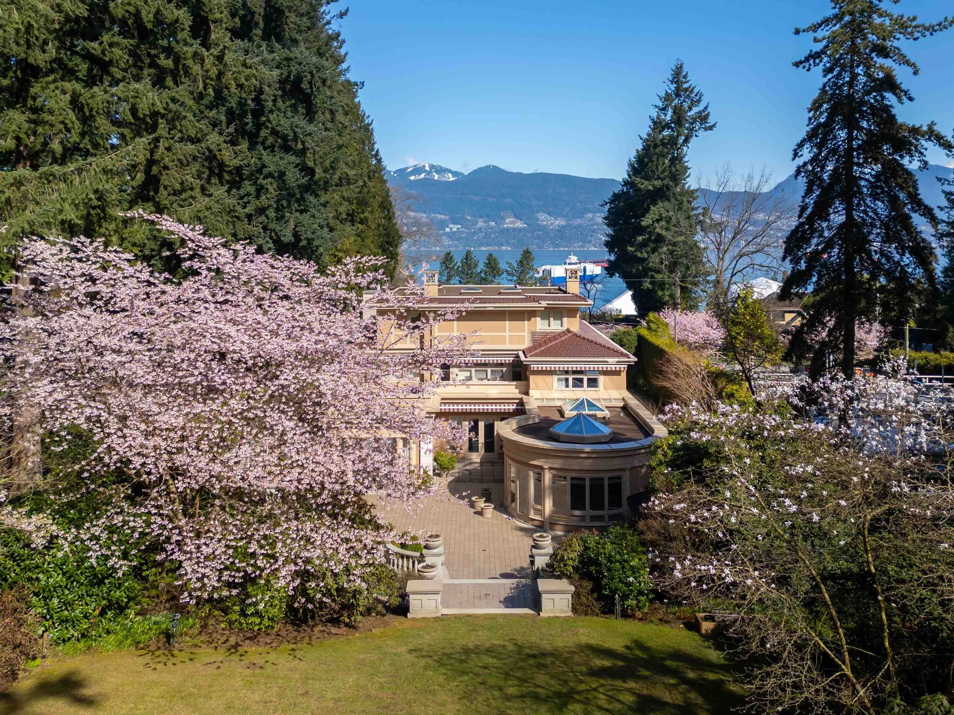 4778 Drummond Drive