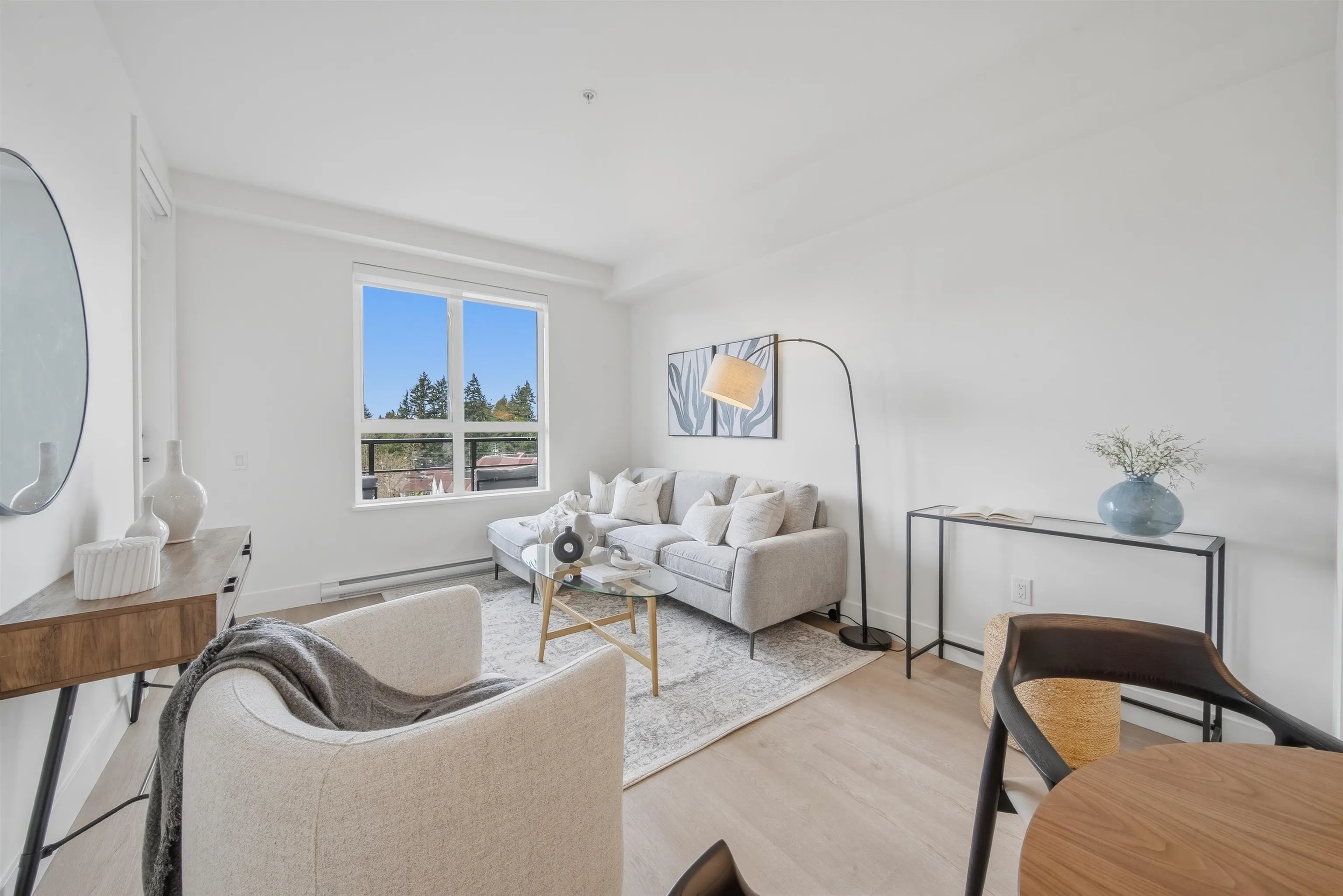 10065 133 Street #404