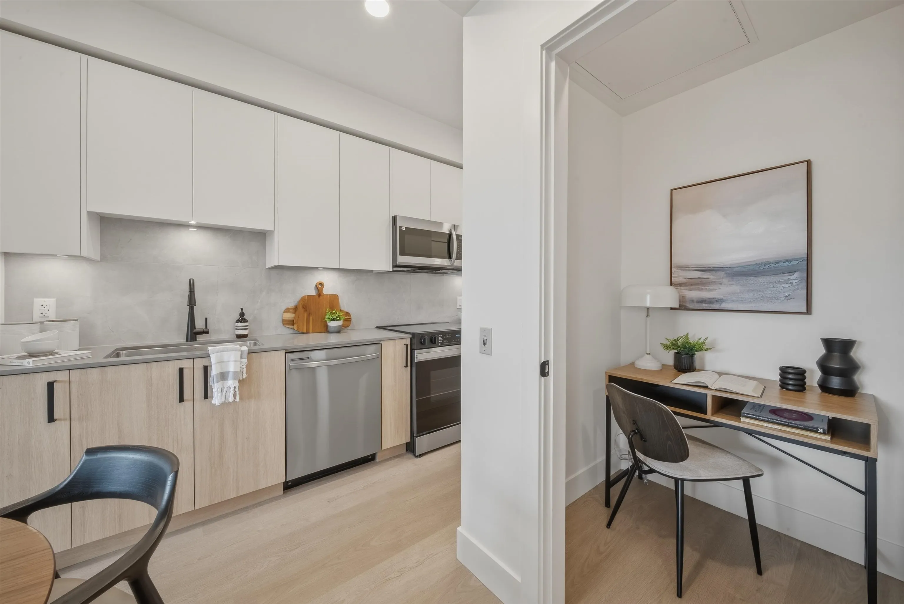 10065 133 Street #404
