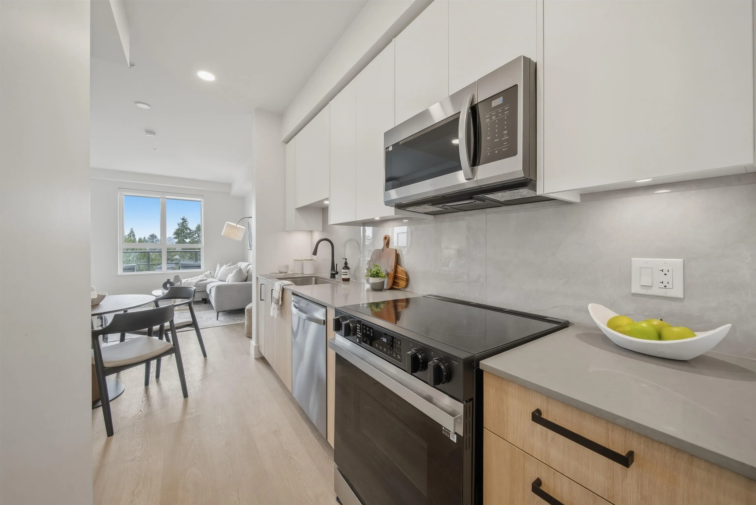 10065 133 Street #404
