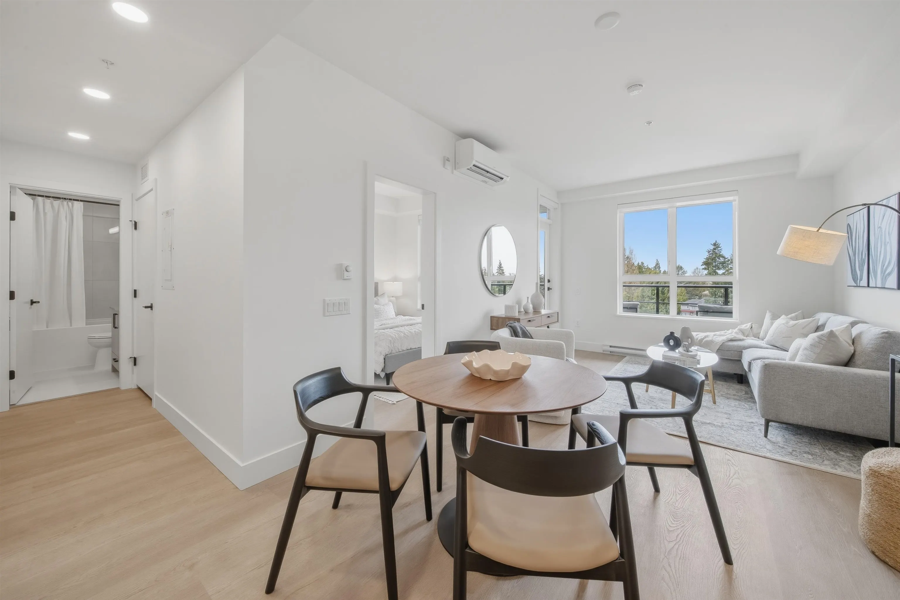 10065 133 Street #404