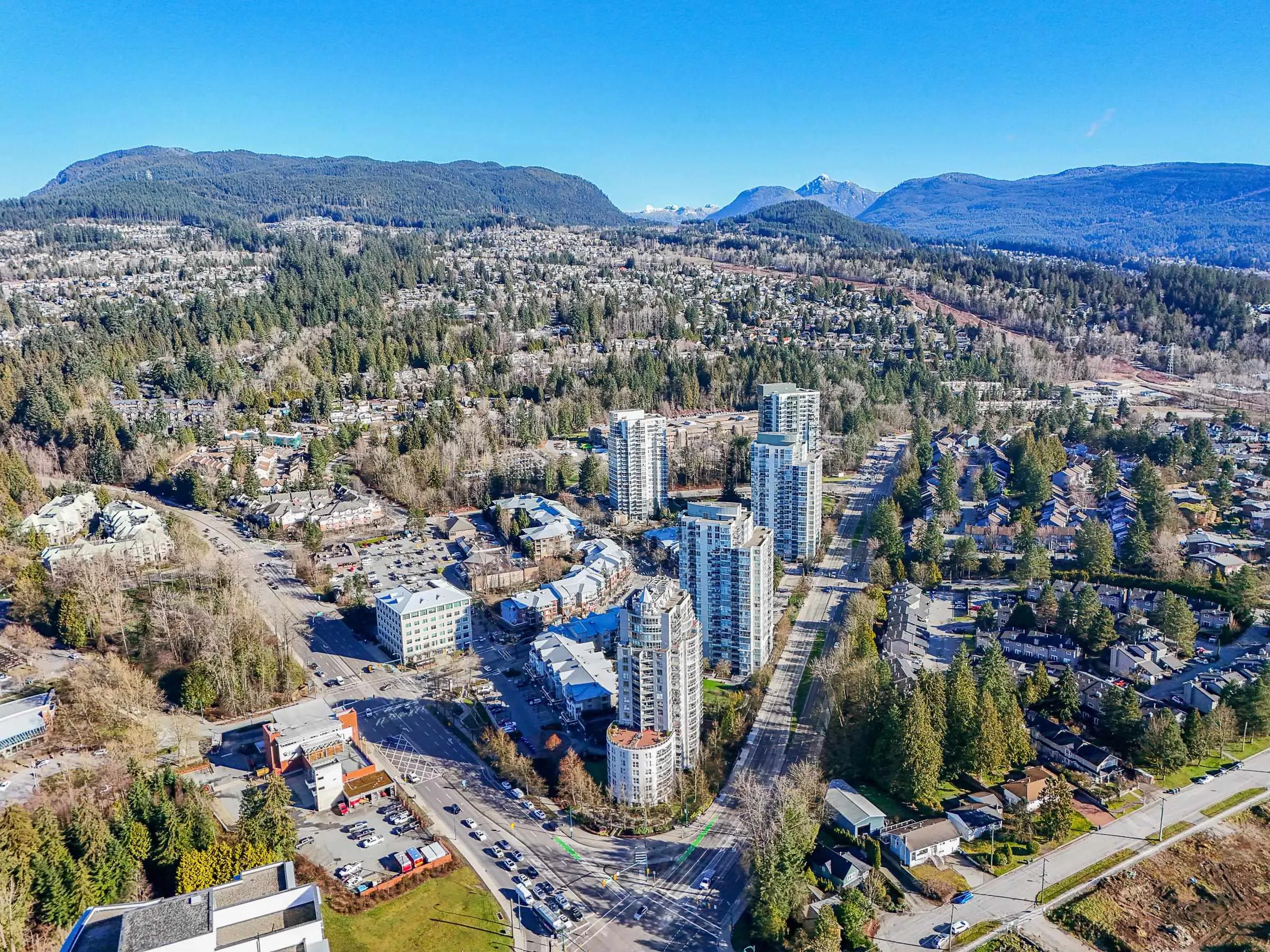 235 Guildford Way #1806