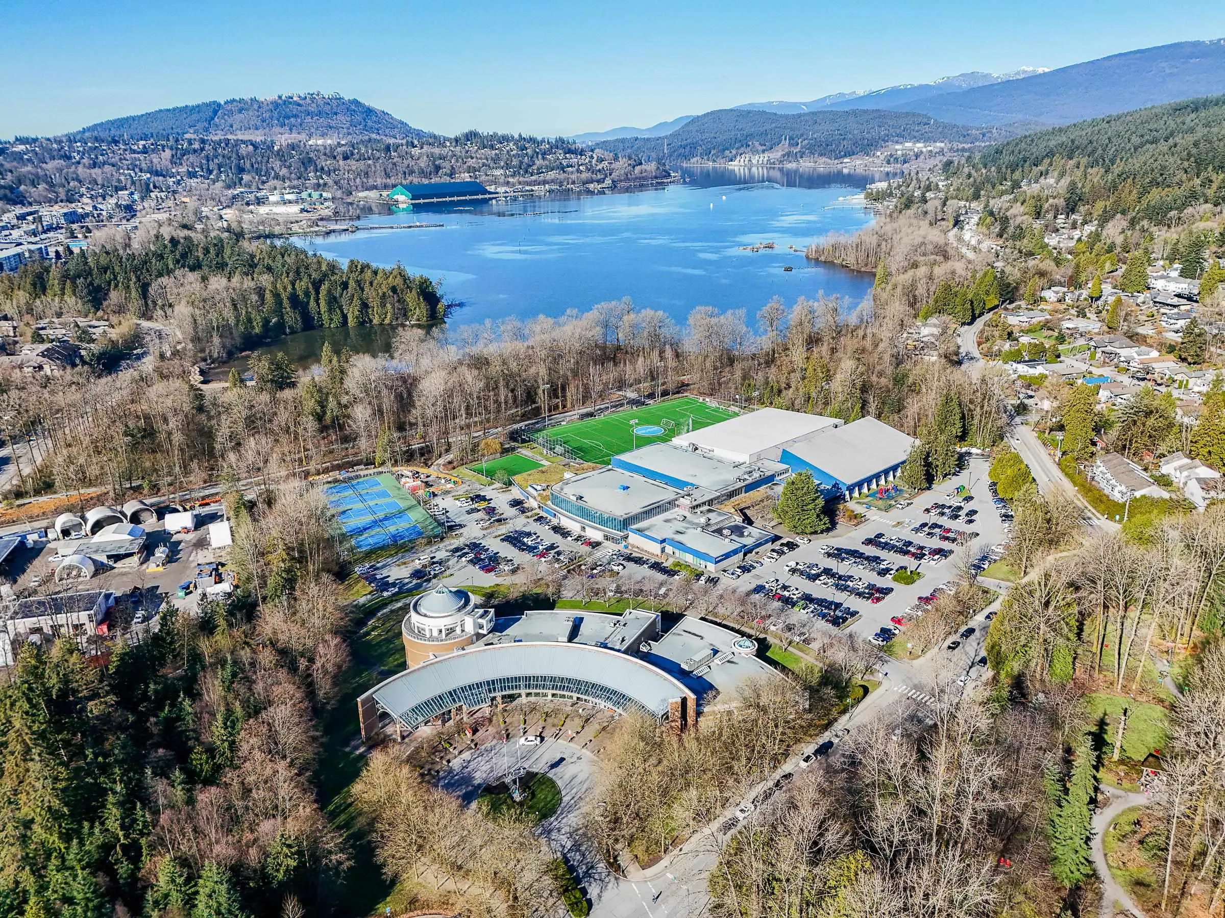235 Guildford Way #1806