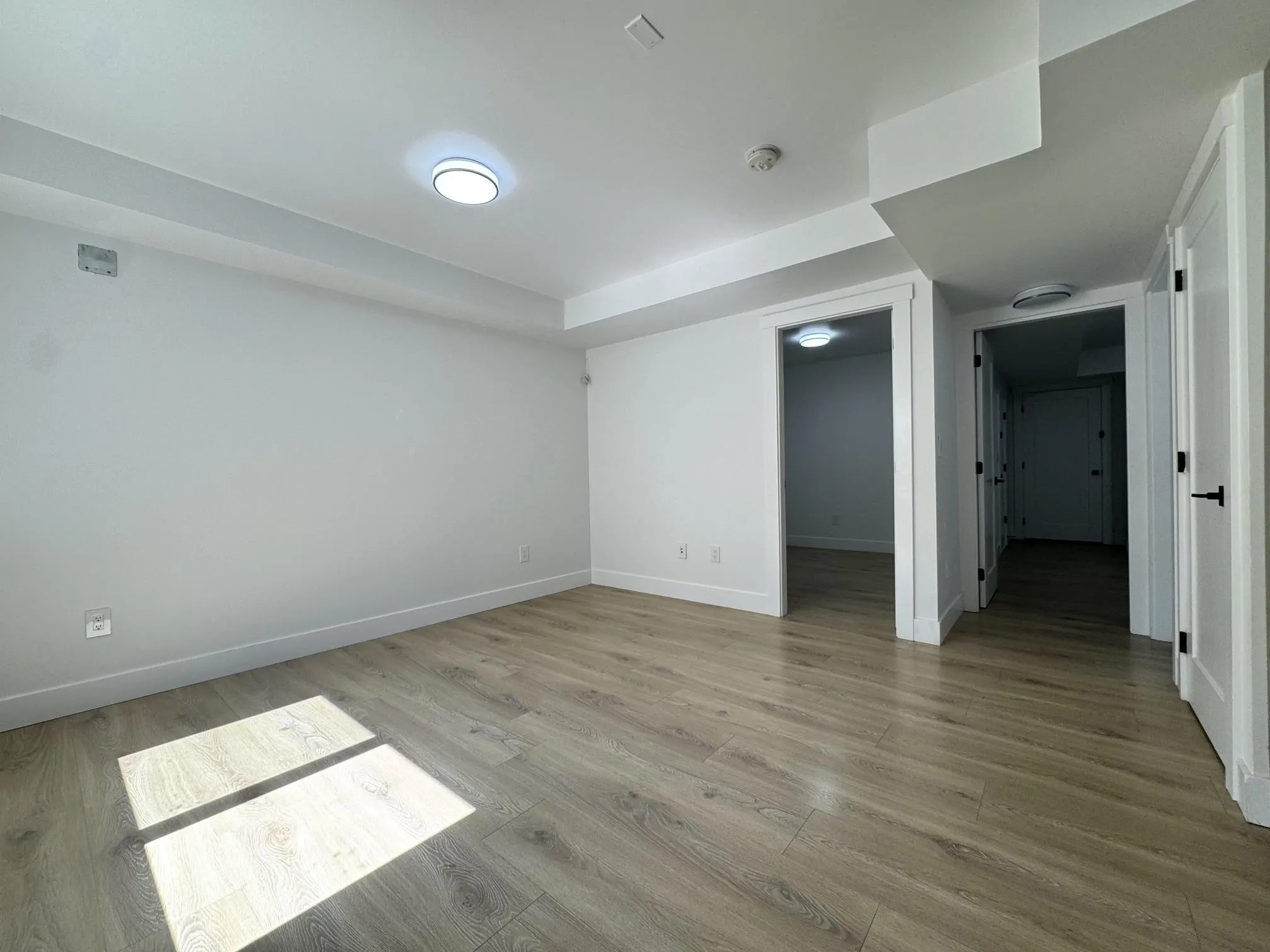 16794 20a Avenue #Basement rental