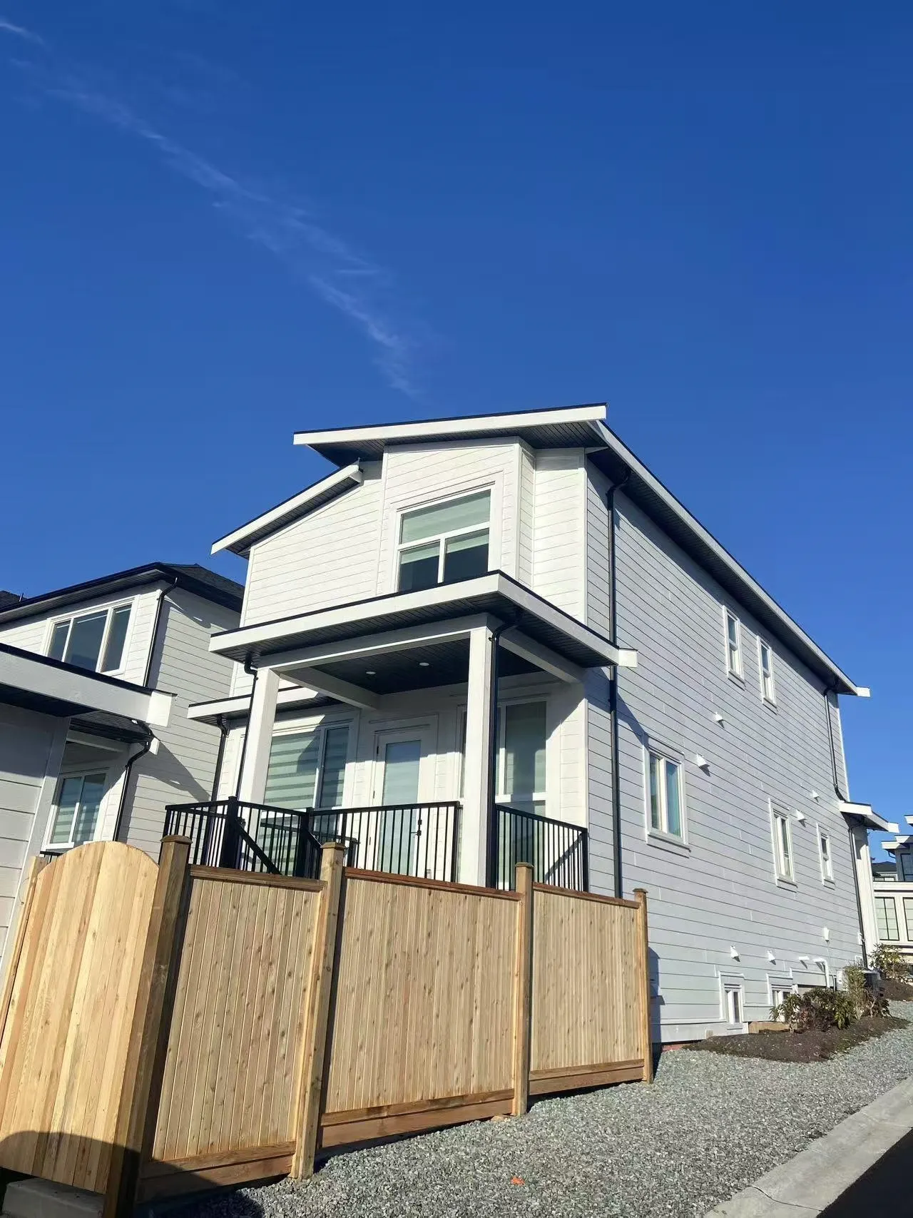16794 20a Avenue #Basement rental