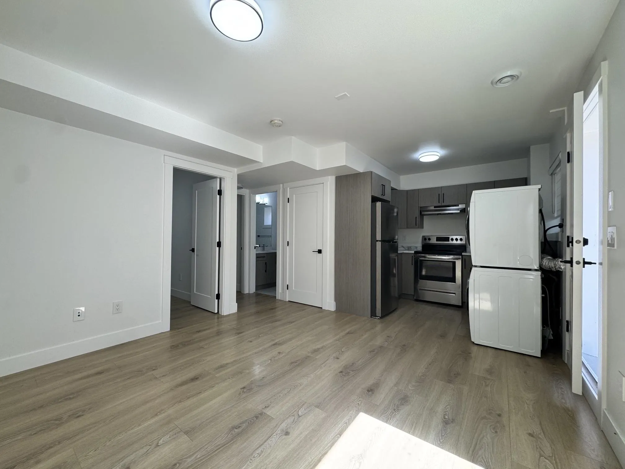 16794 20a Avenue #Basement rental
