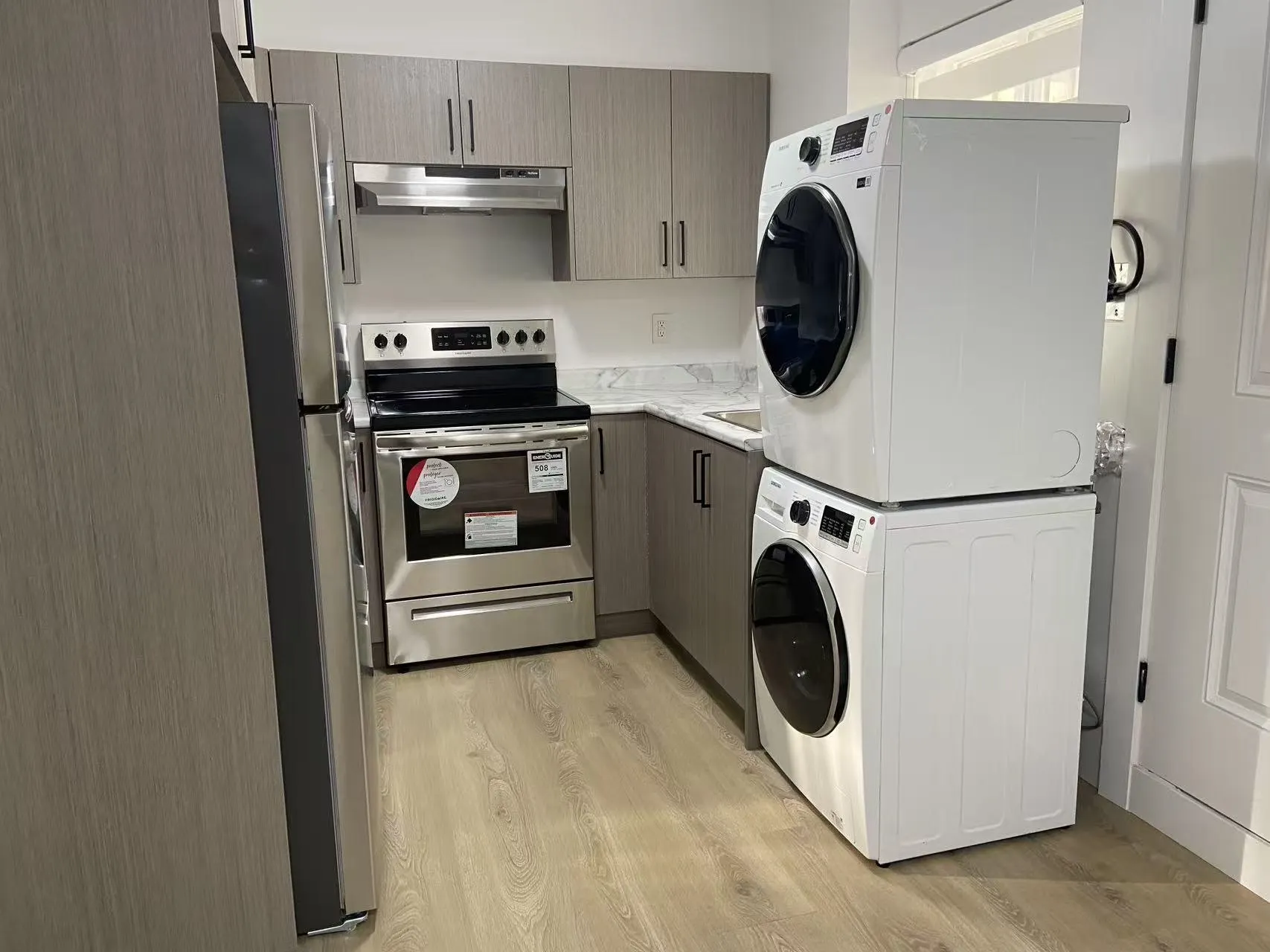16794 20a Avenue #Basement rental