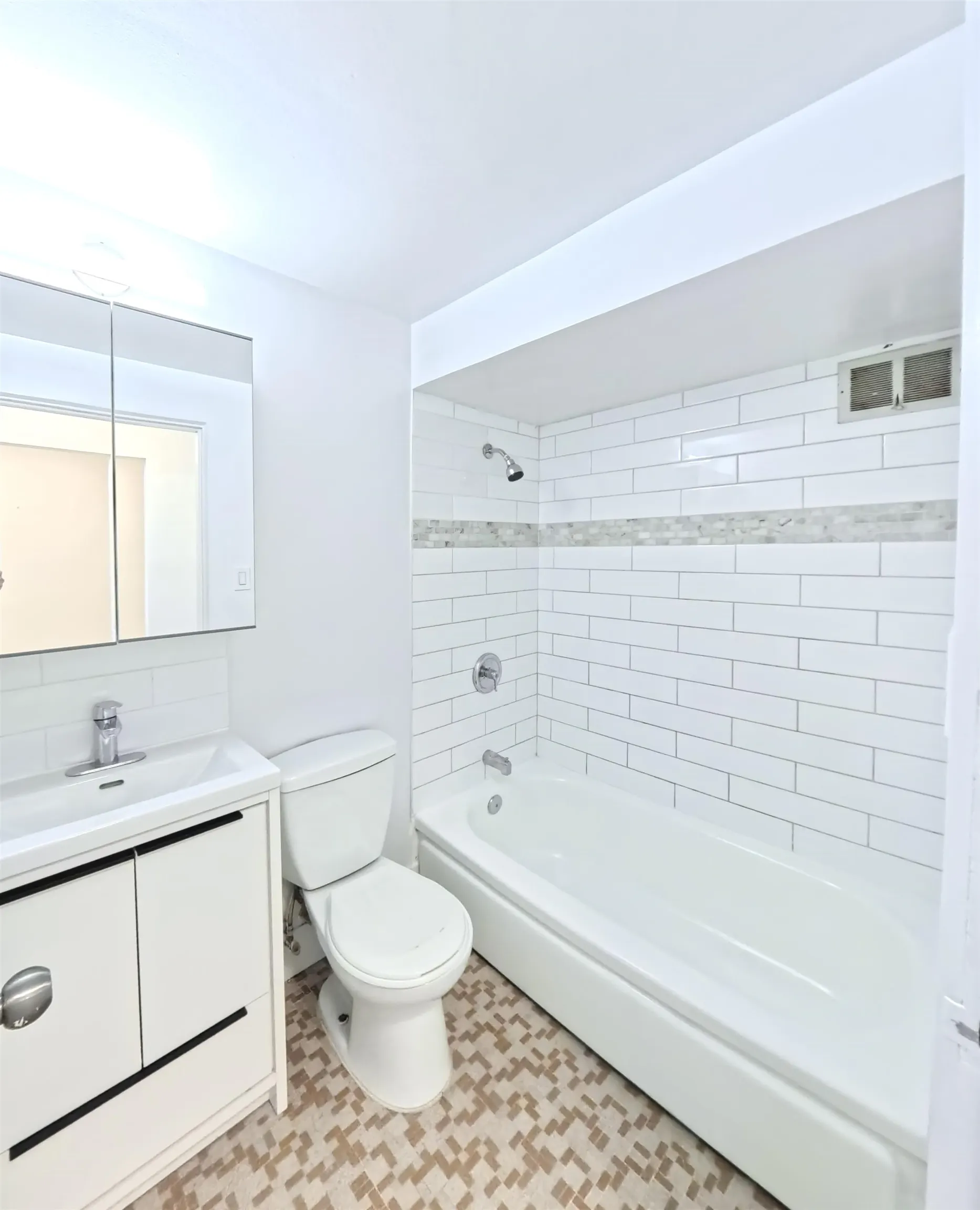 1540 Haro Street #110