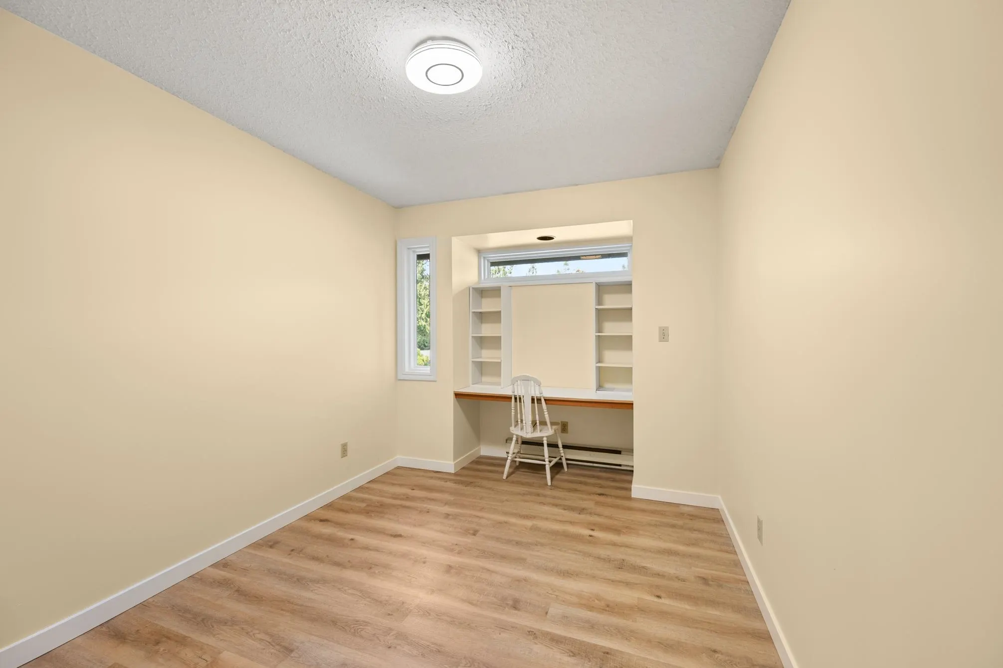 34944 Edgeview Place
