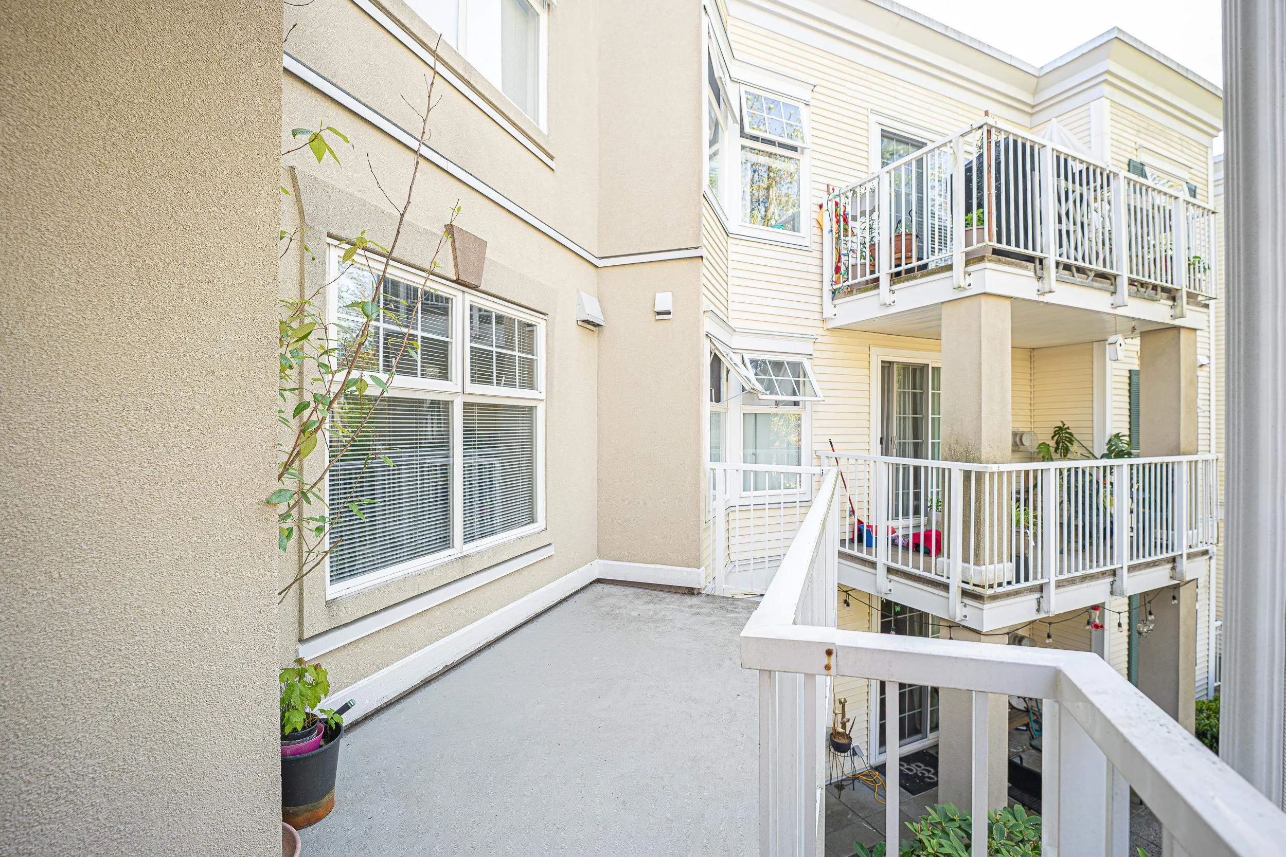 16085 83 Avenue #212