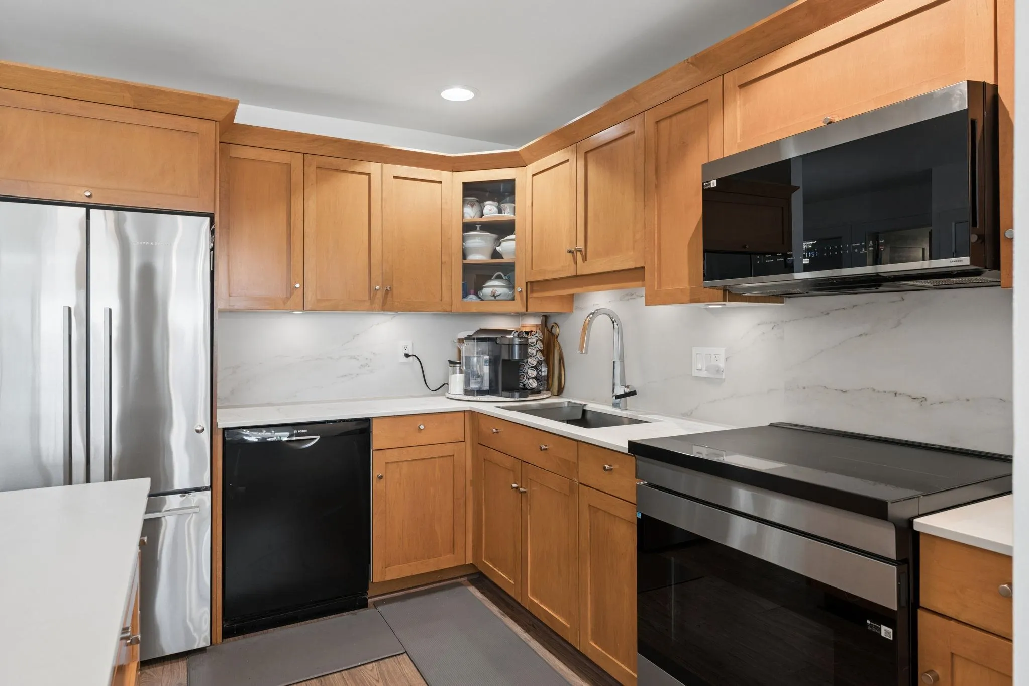 15165 Marine Drive #202