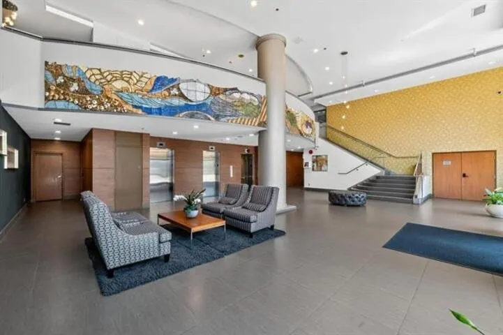 1500 Howe Street #2106
