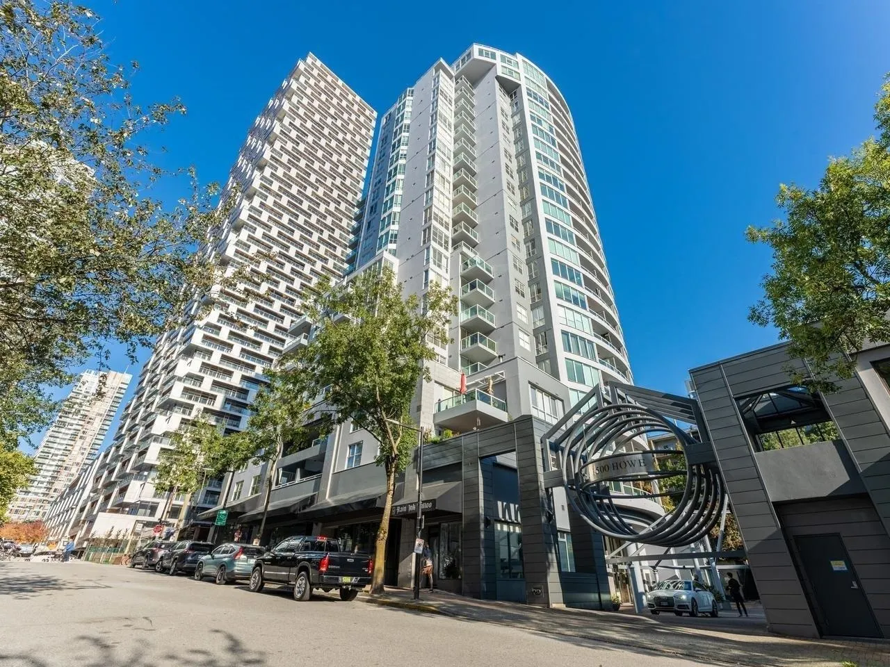 1500 Howe Street #2106