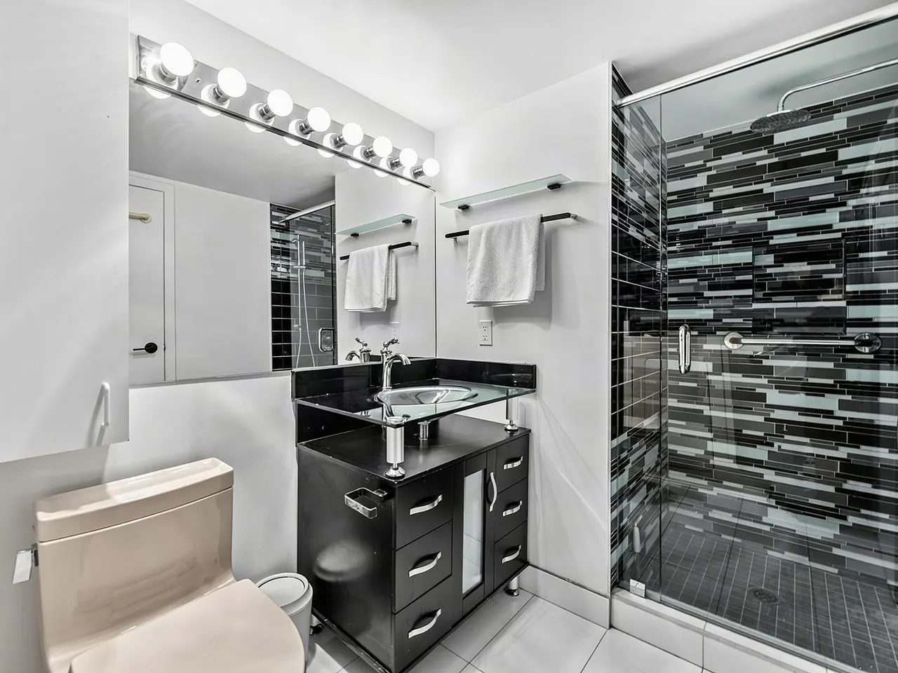 1500 Howe Street #2106