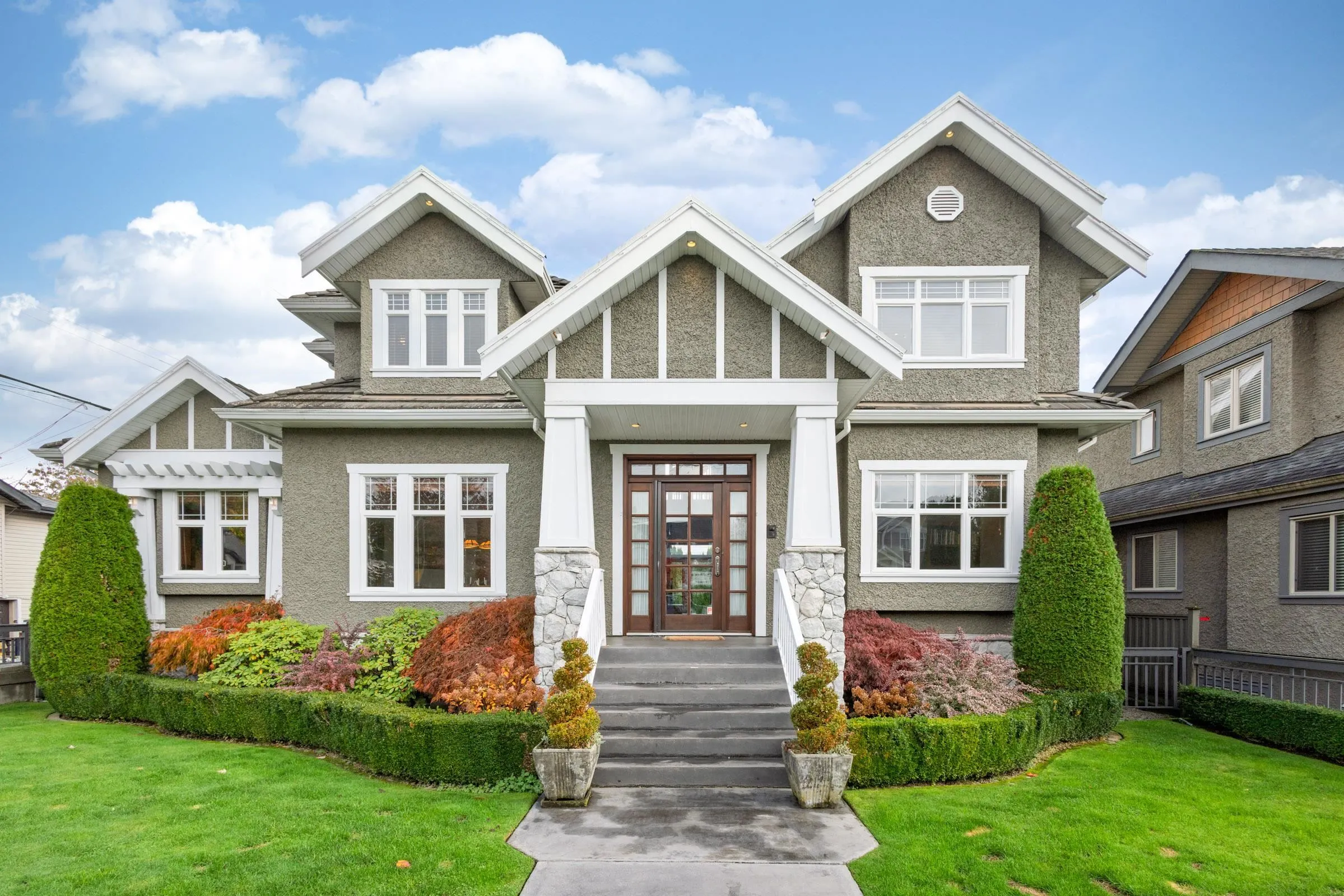 186 Macdonald Avenue
