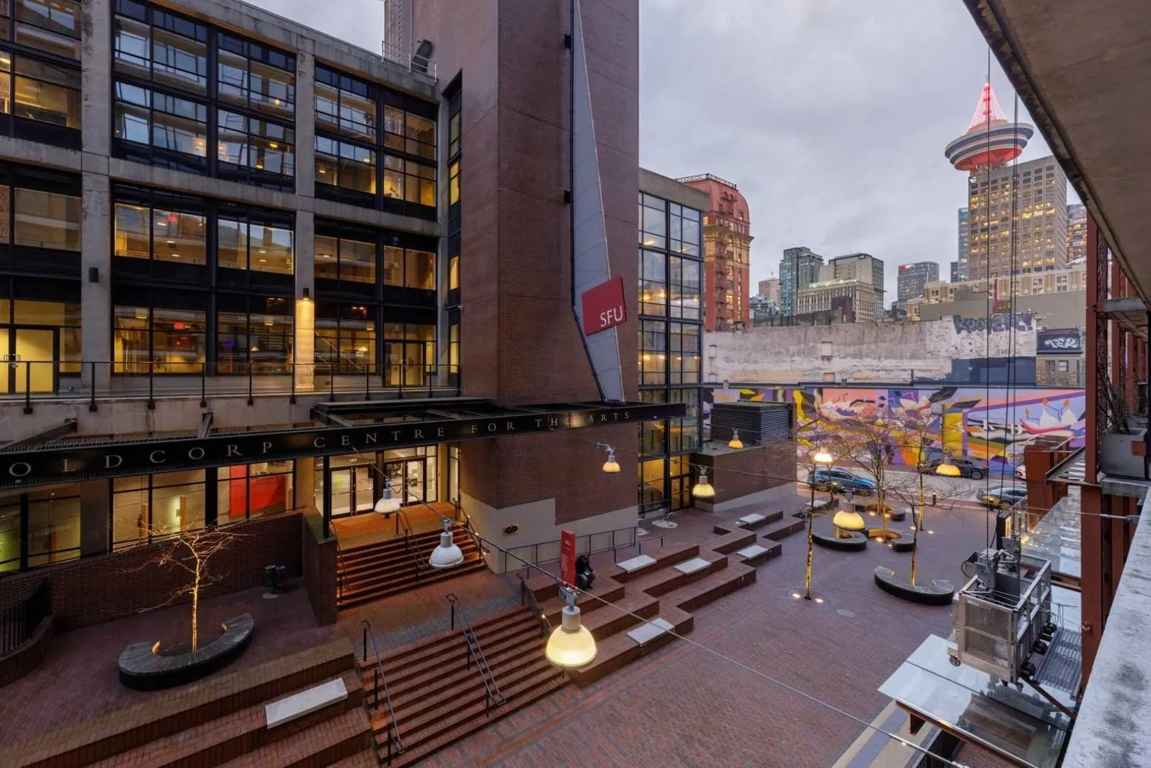 128 W Cordova Street #3304