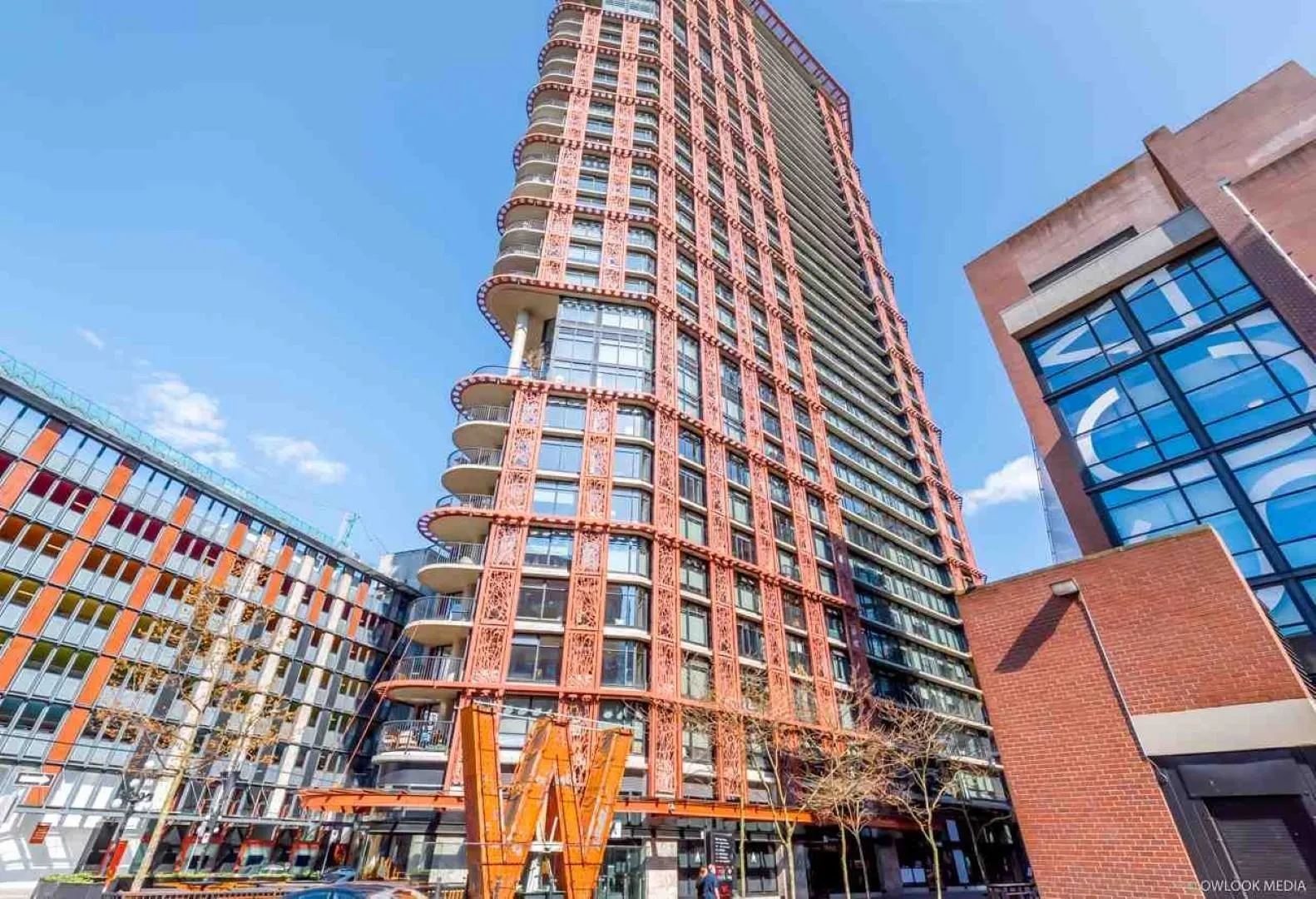 128 W Cordova Street #3304