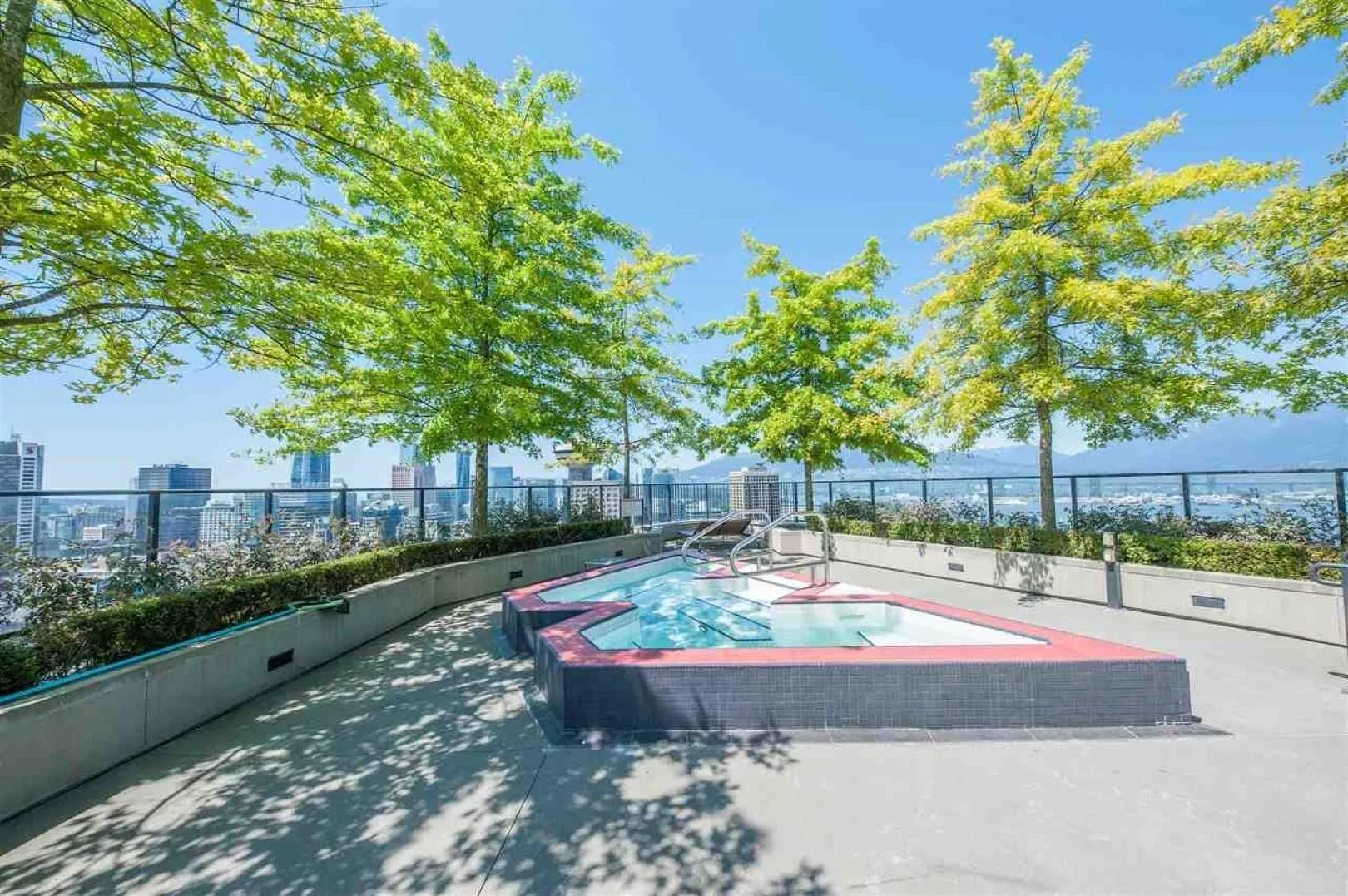 128 W Cordova Street #3304