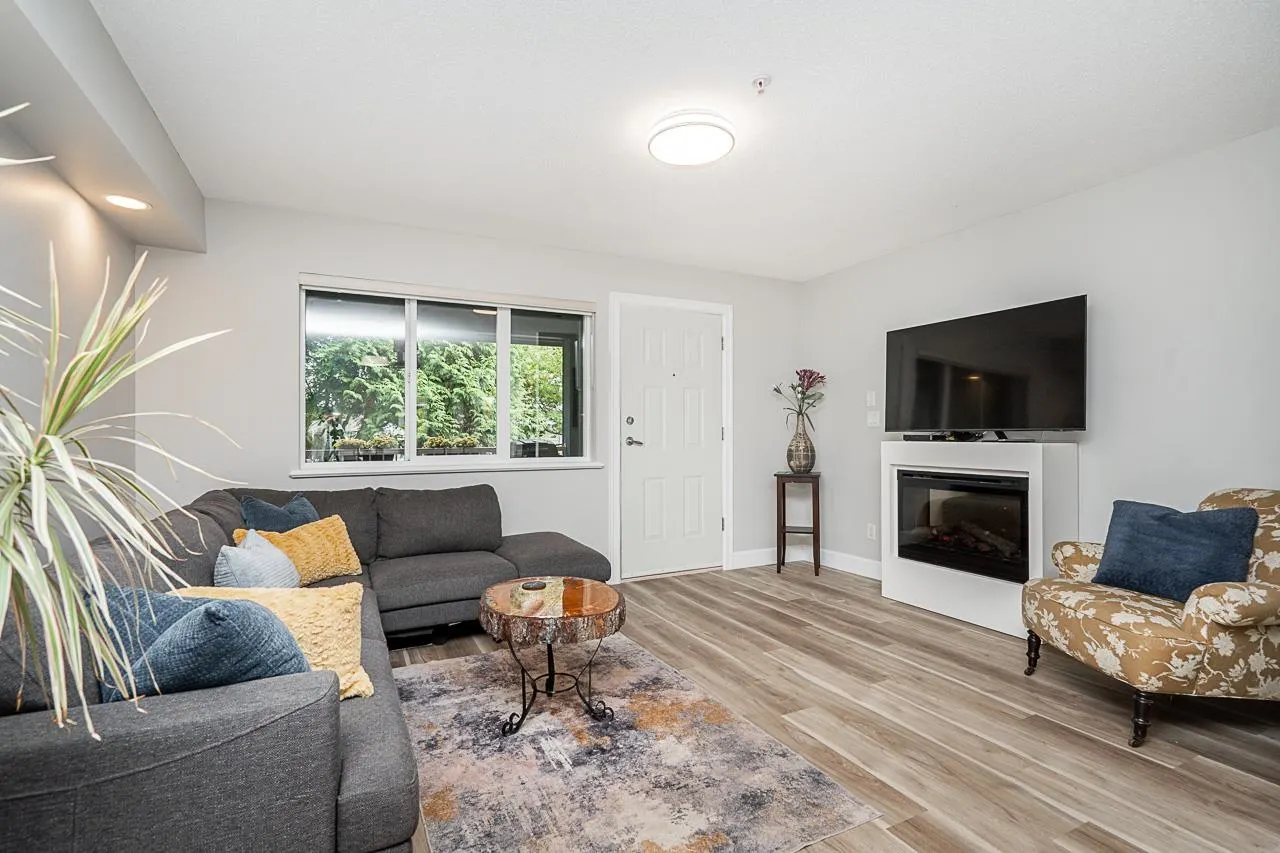 1268 Riverside Drive #40