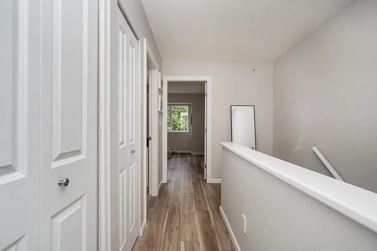 1268 Riverside Drive #40