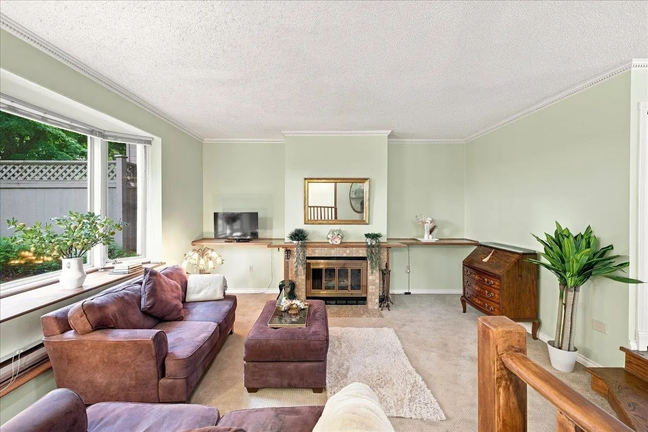 1176 W 15th Avenue #1