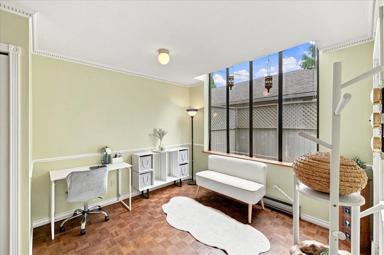 1176 W 15th Avenue #1