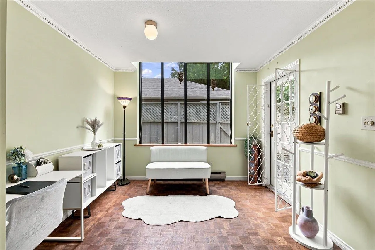 1176 W 15th Avenue #1