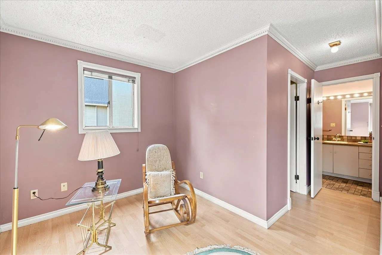 1176 W 15th Avenue #1