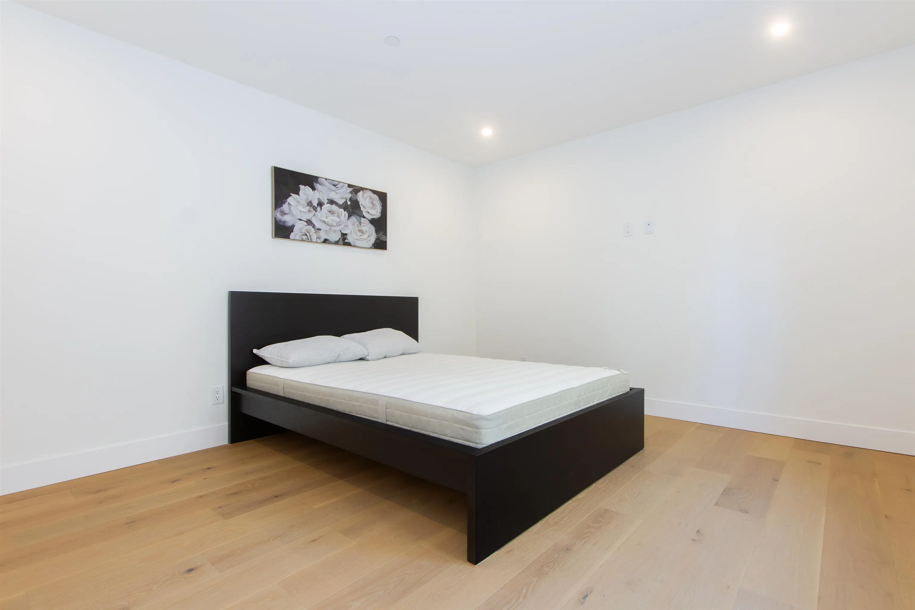 3385 Mamquam Road #8