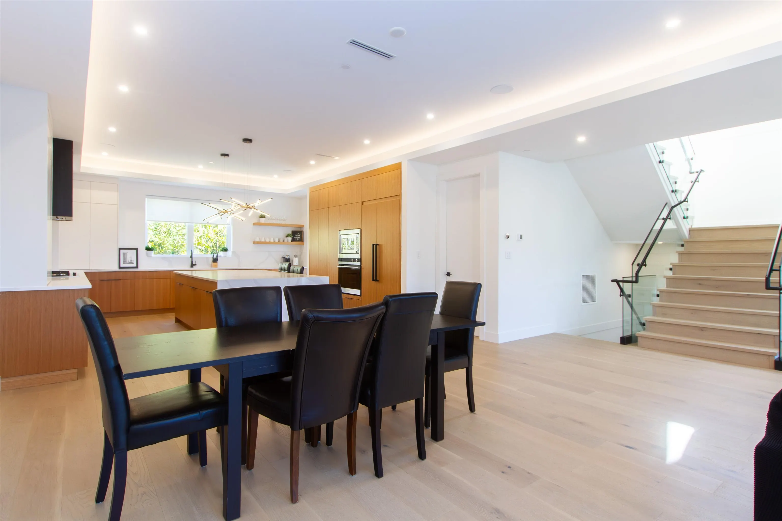 3385 Mamquam Road #8