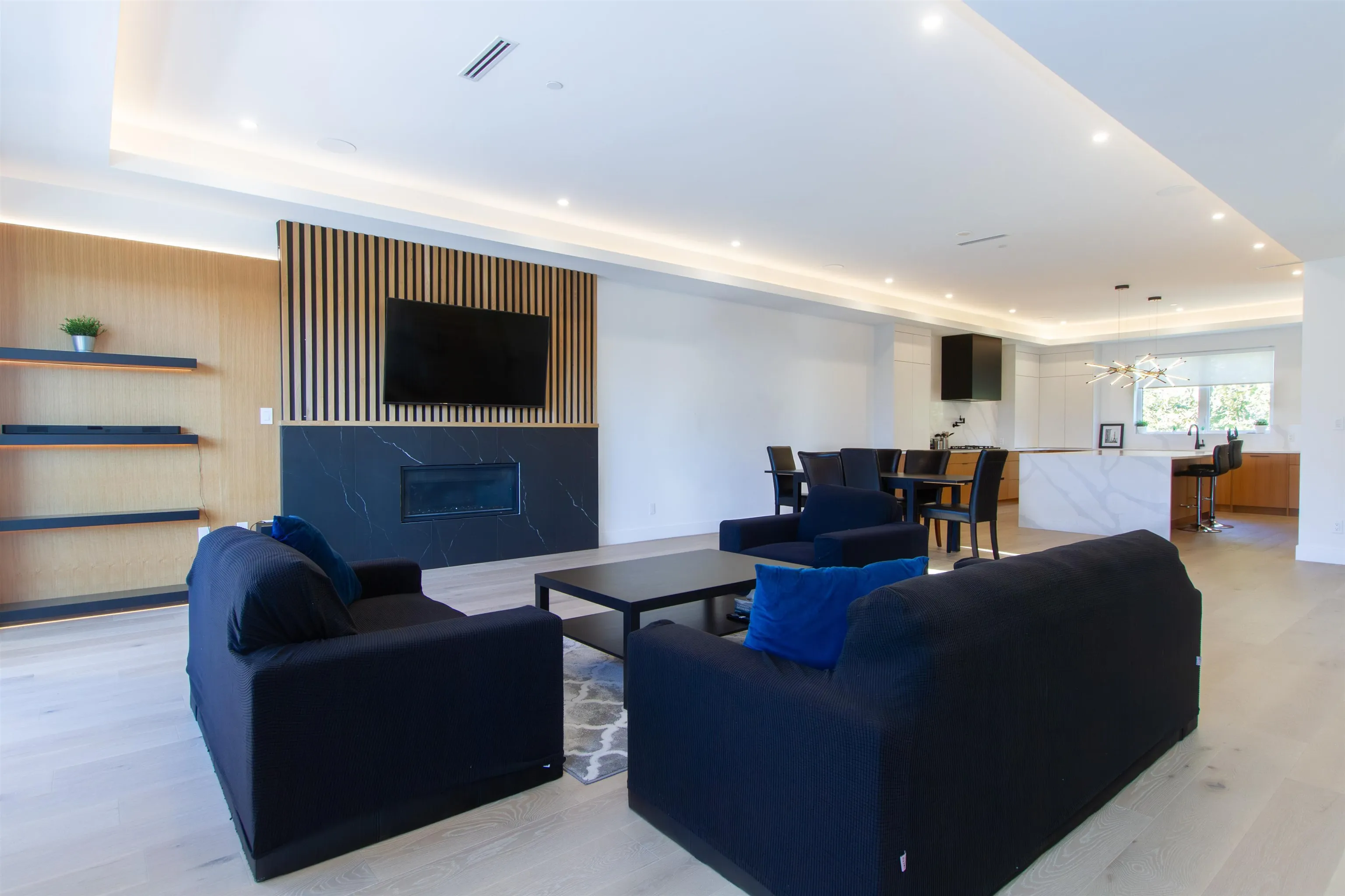 3385 Mamquam Road #8