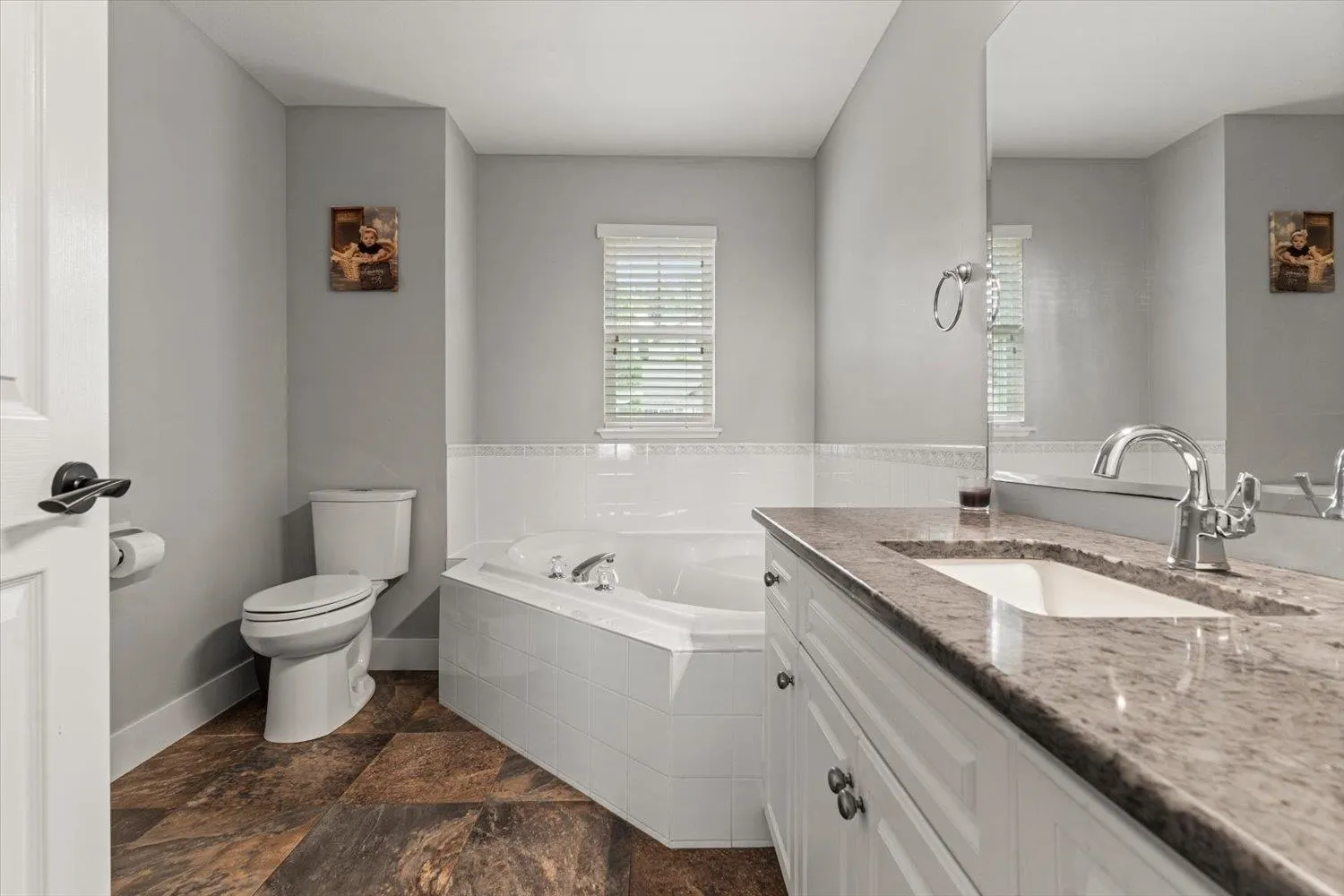 35475 Strathcona Court
