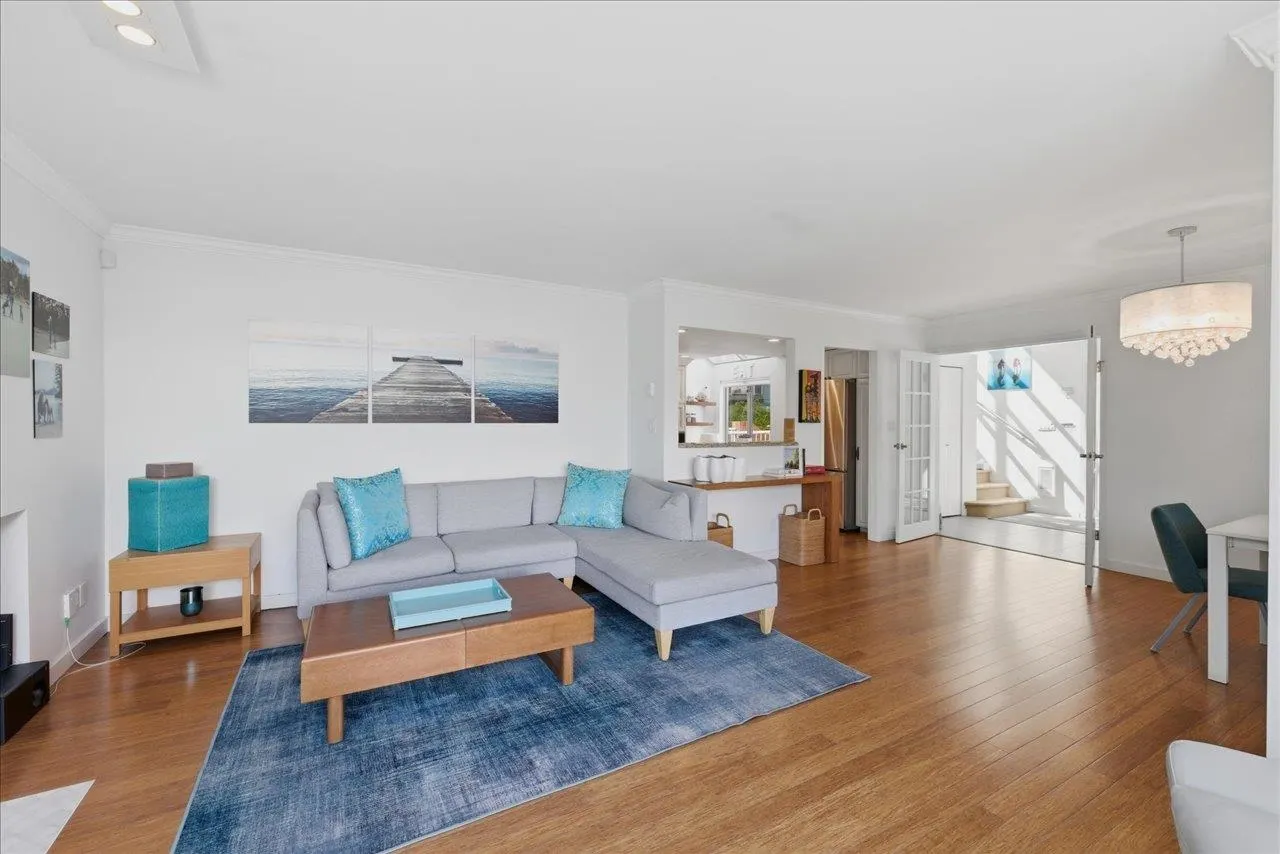 1523 Mariner Walk