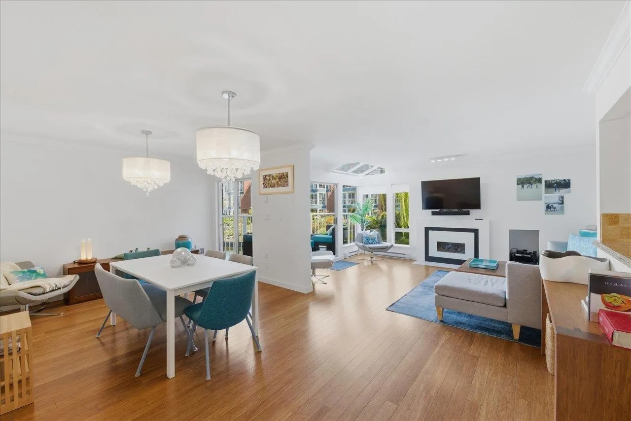 1523 Mariner Walk